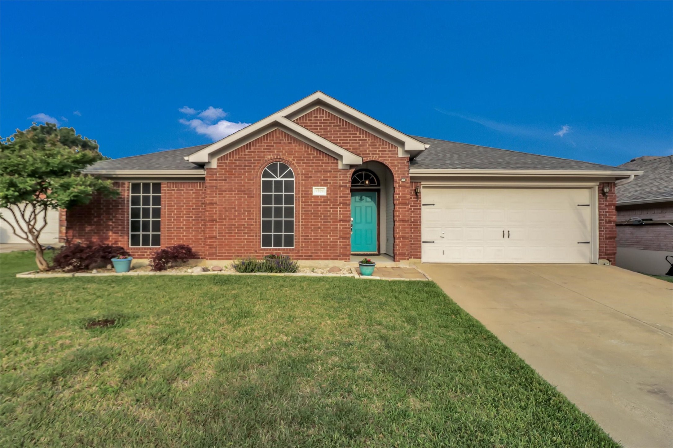 7926 Rattlers Court
