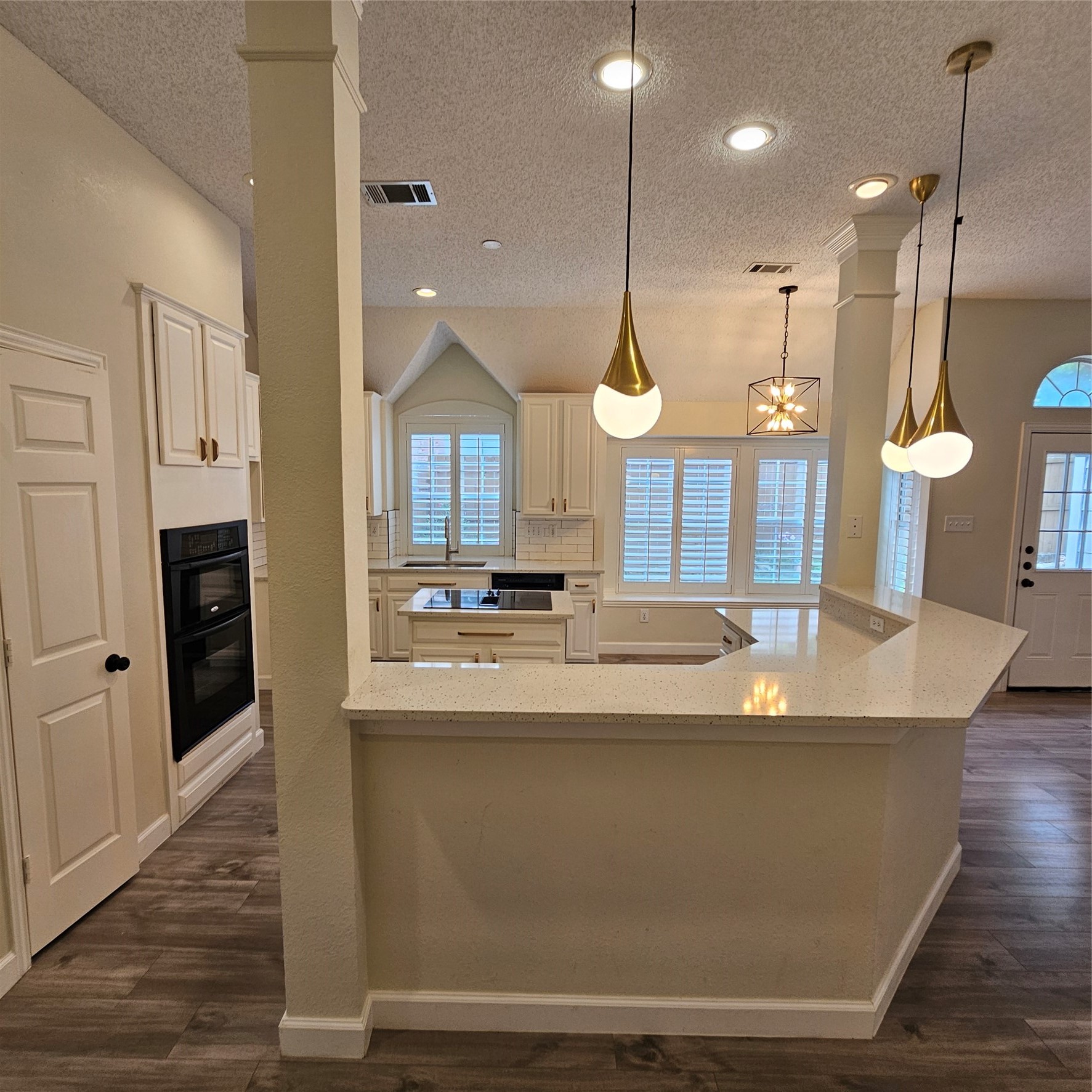 2817 Oleander Drive