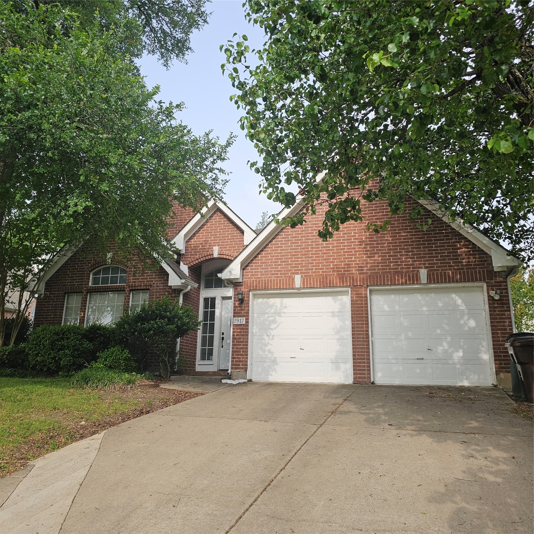 2817 Oleander Drive