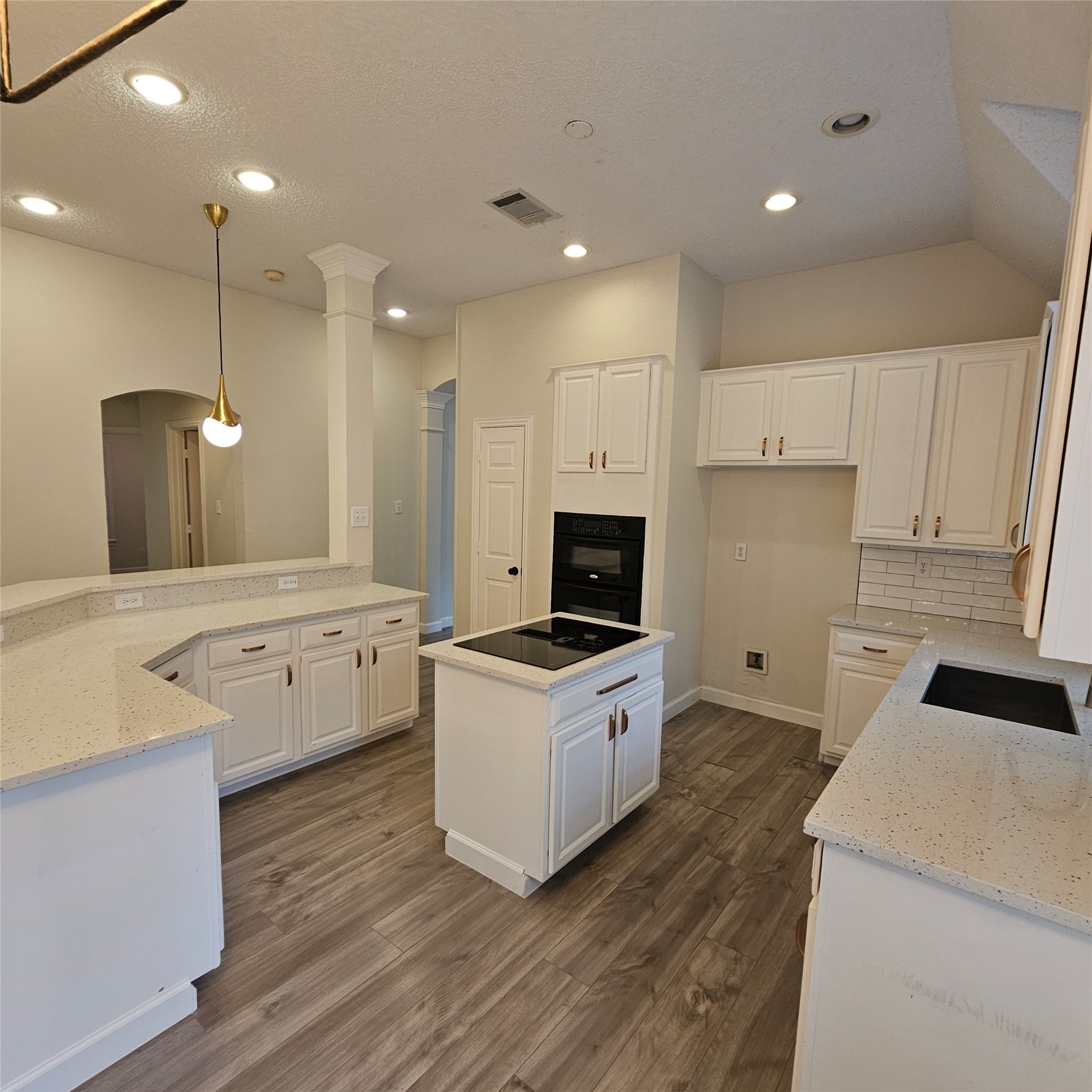 2817 Oleander Drive