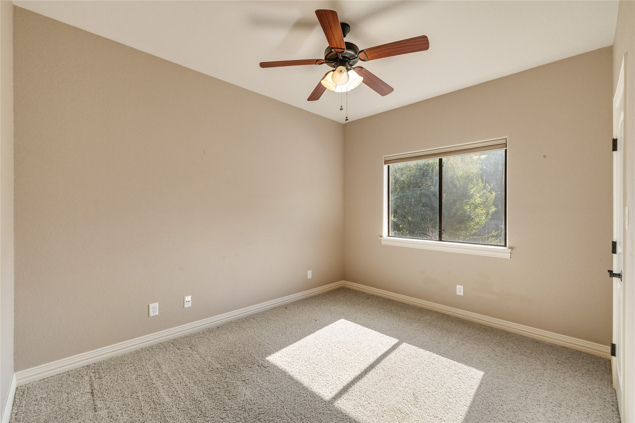 322 Jade Lane