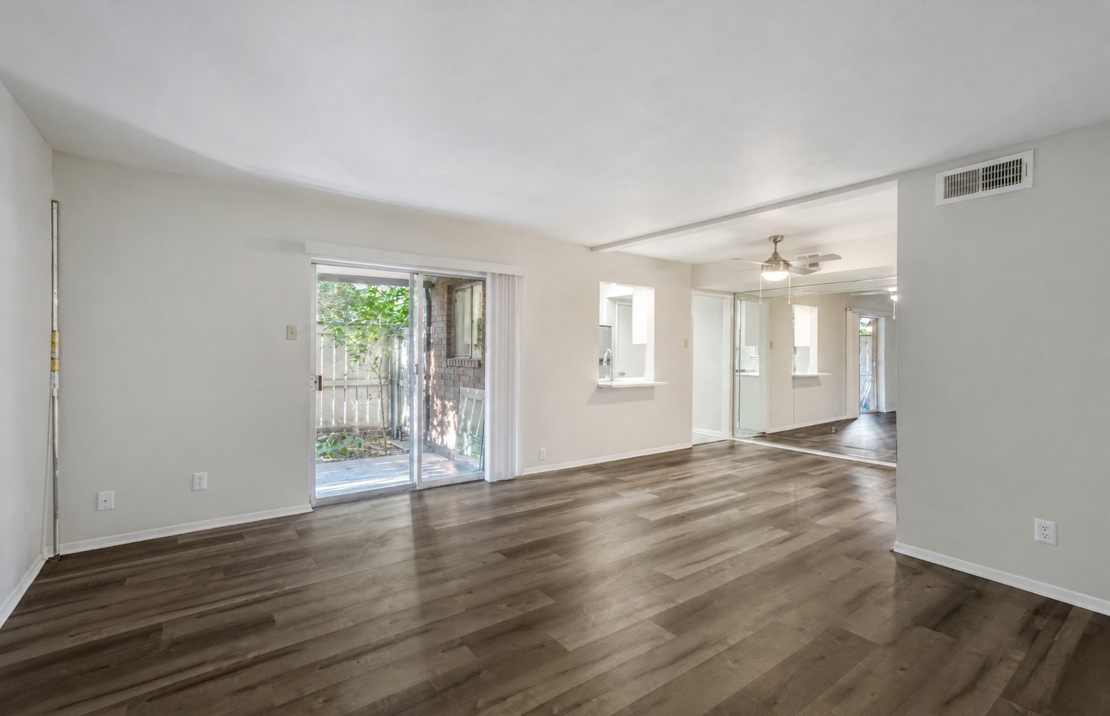 2805 Lineville Drive 105