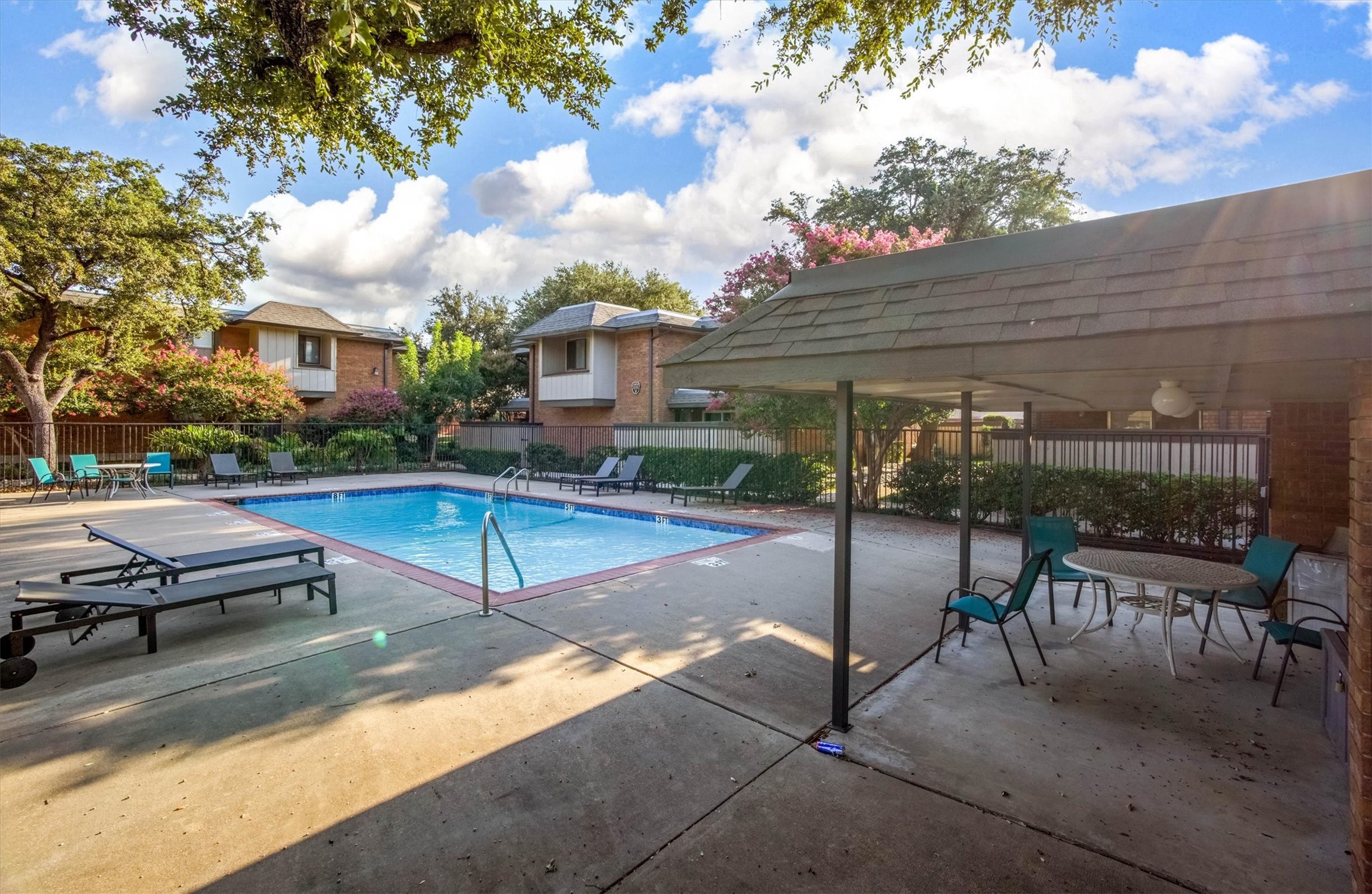 2805 Lineville Drive 105
