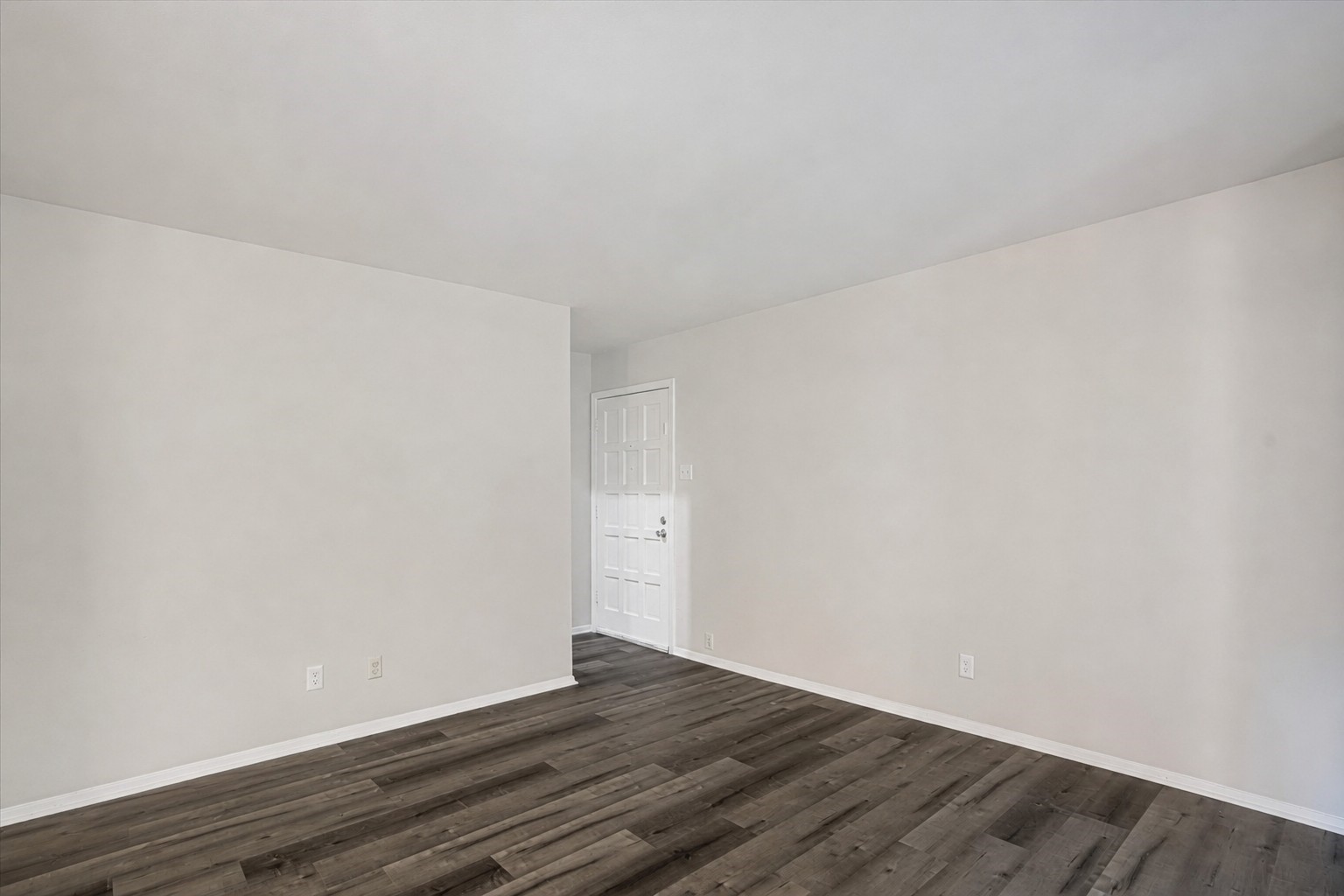 2805 Lineville Drive 105