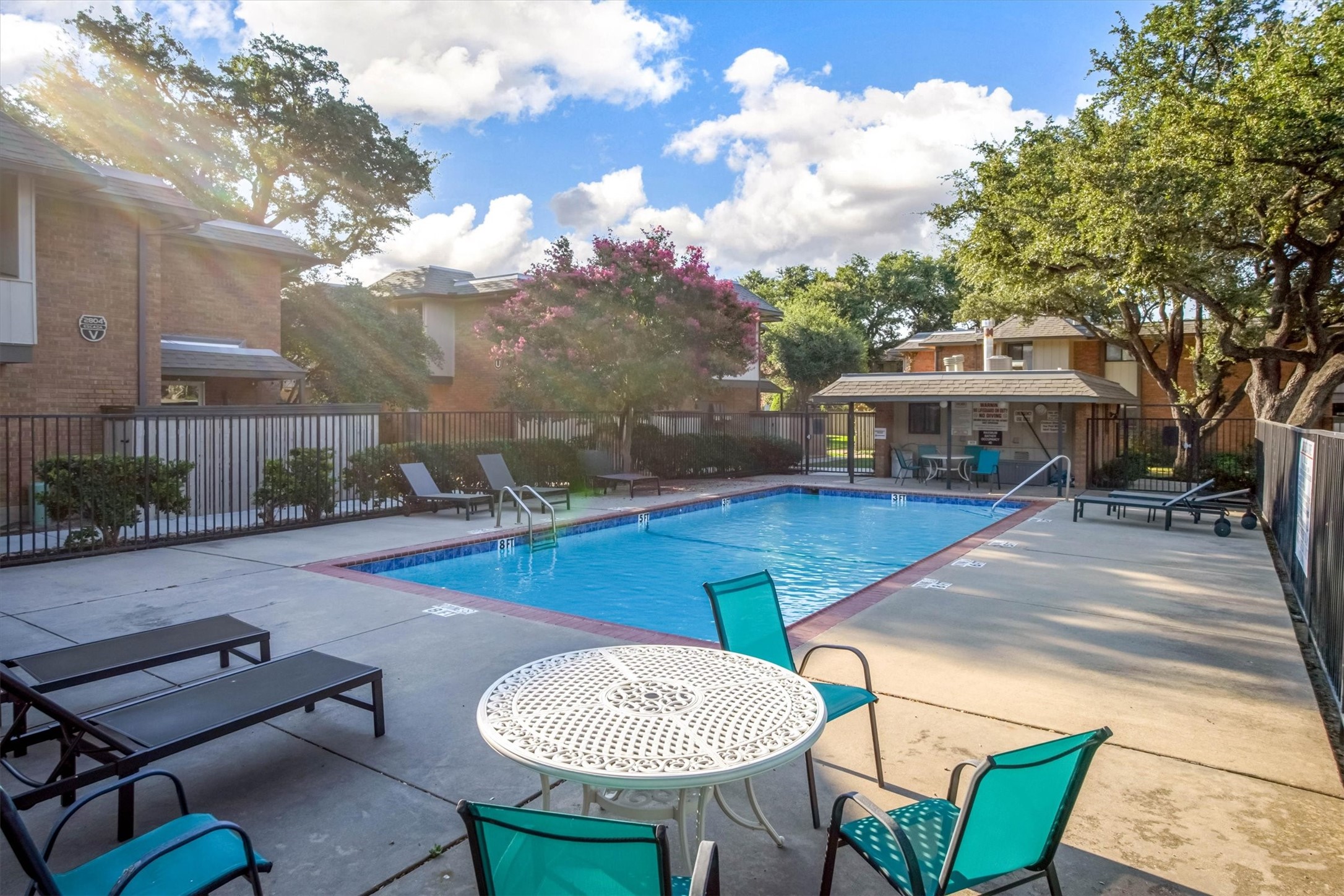 2805 Lineville Drive 105
