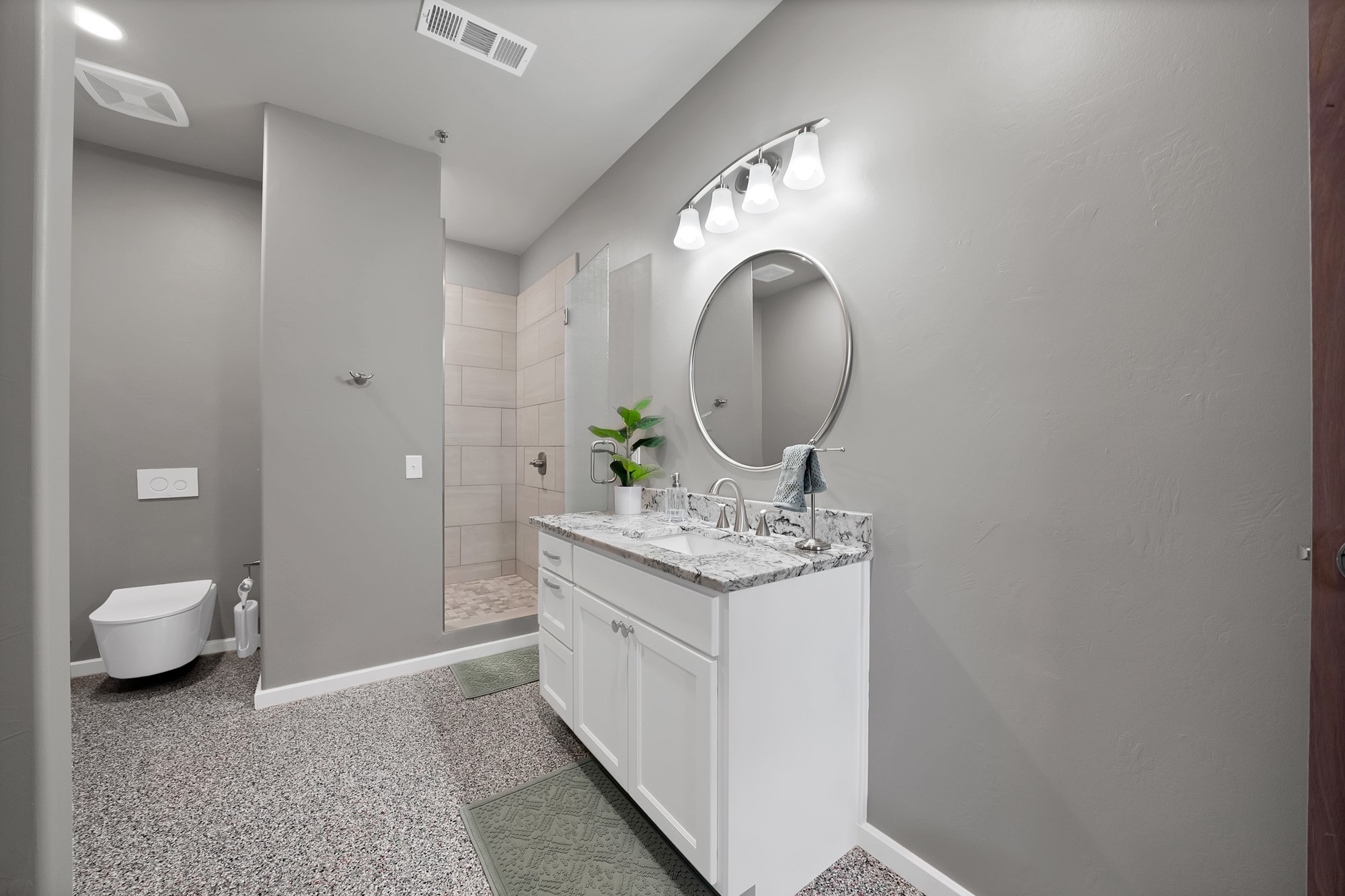 3575 Lone Star Circle 1004