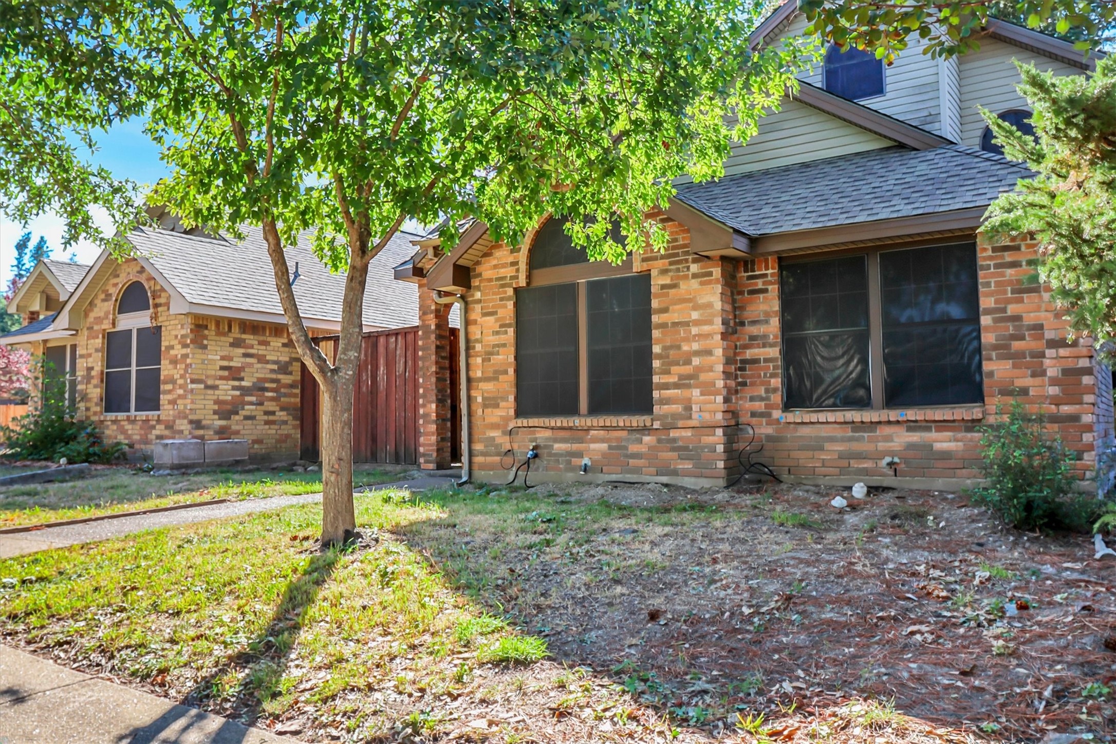 2434 Weatherby Drive