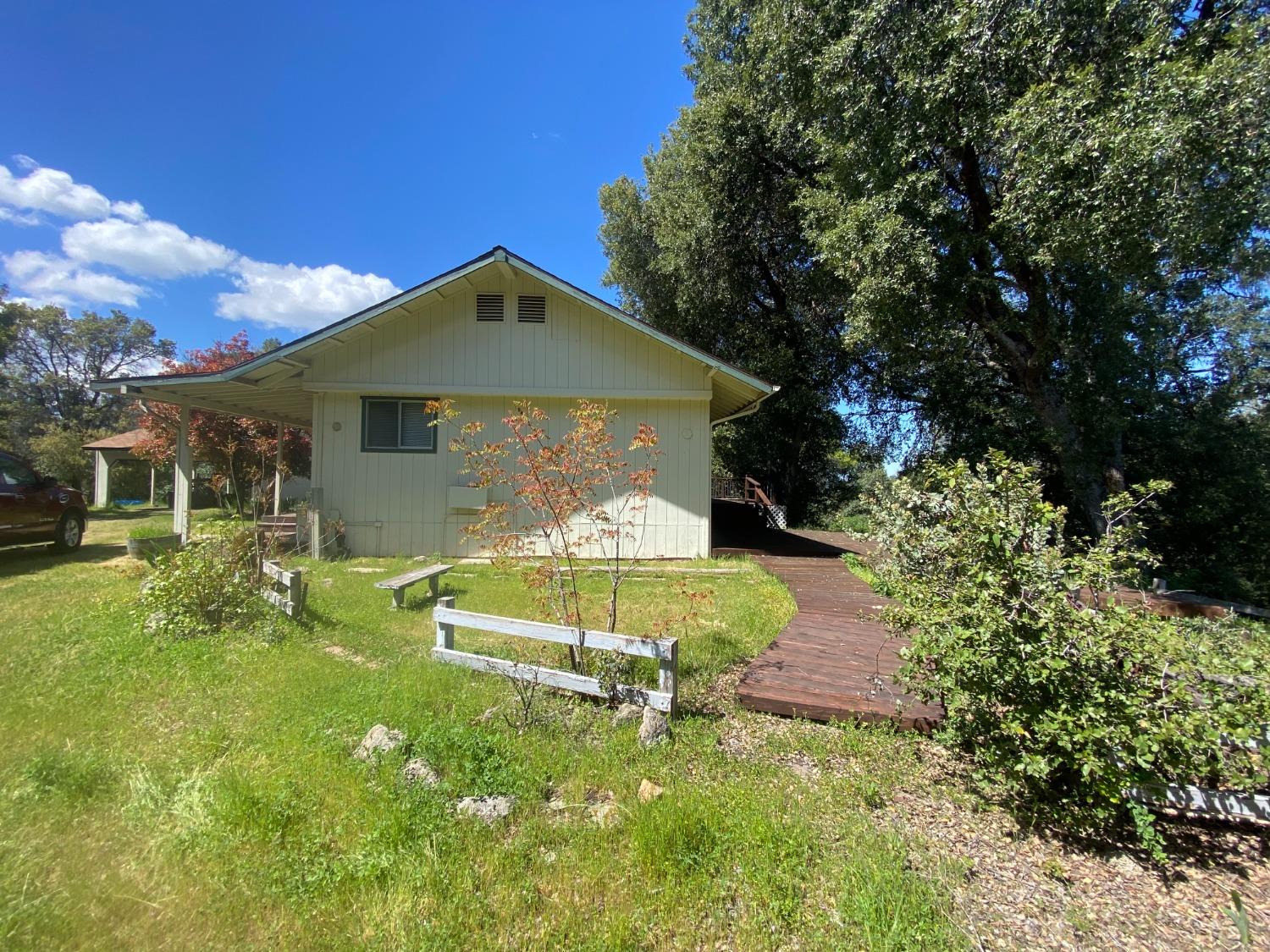 40842 Jean Road E