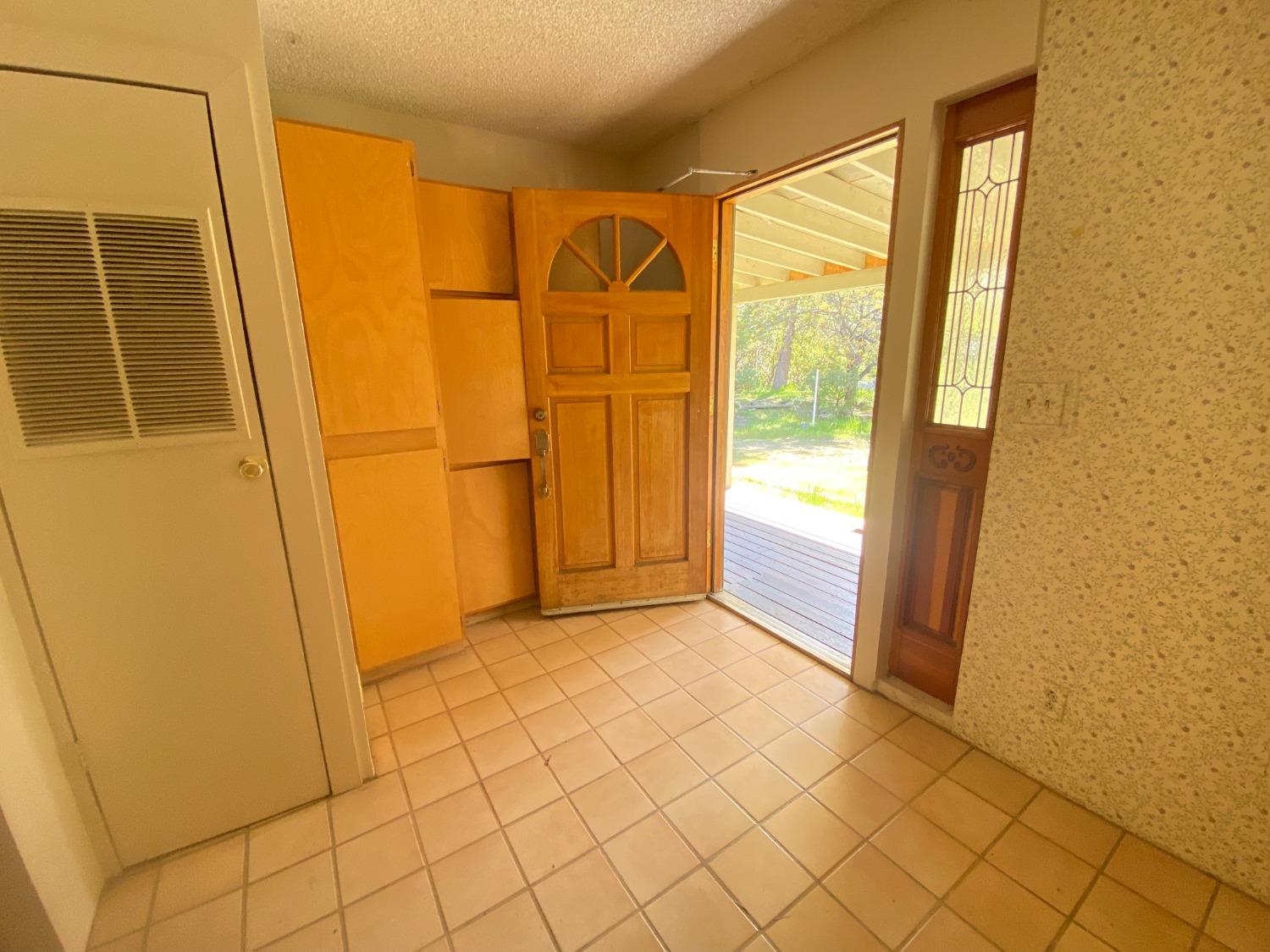 40842 Jean Road E