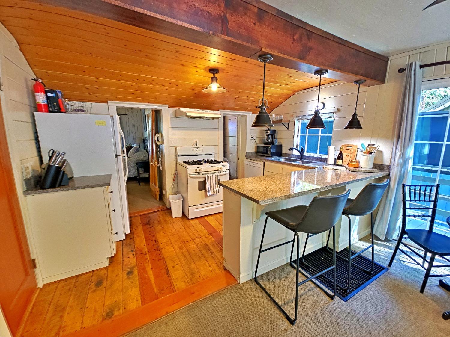 54696 Crane Valley