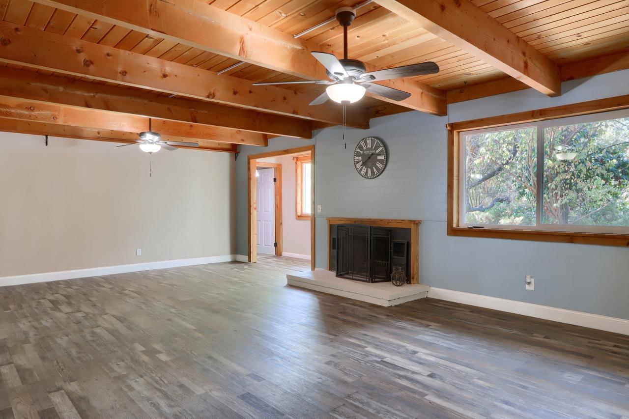 40750 Highway 49