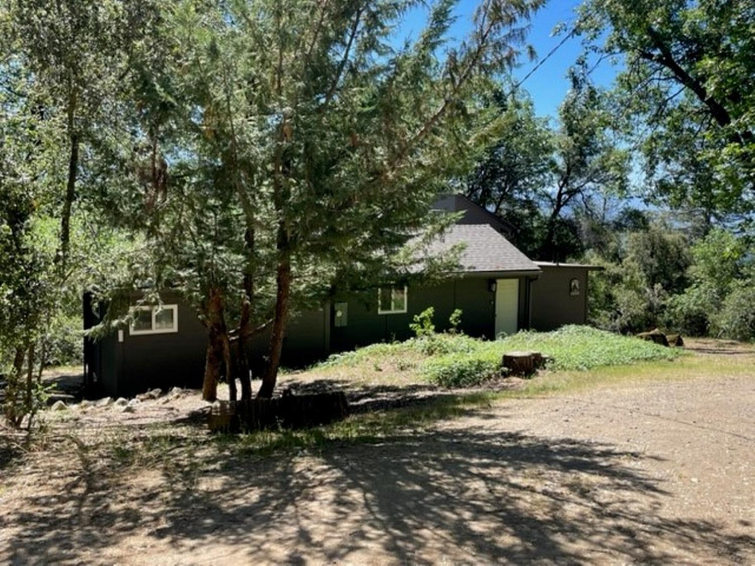 35935 Sierra Linda Drive