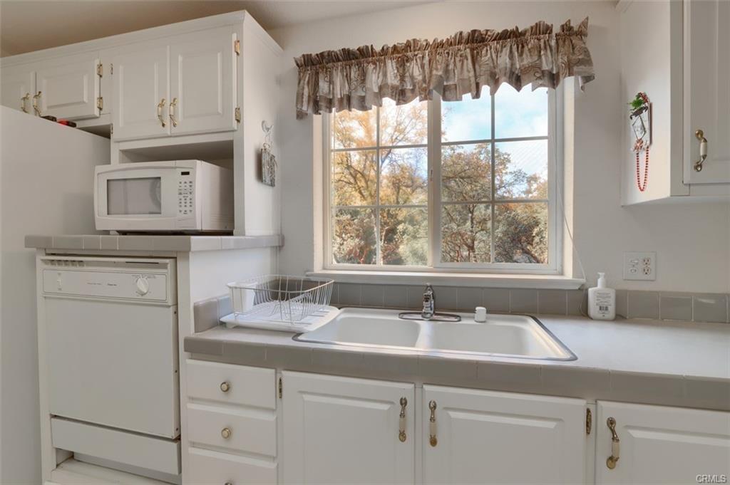 32786 Road 221