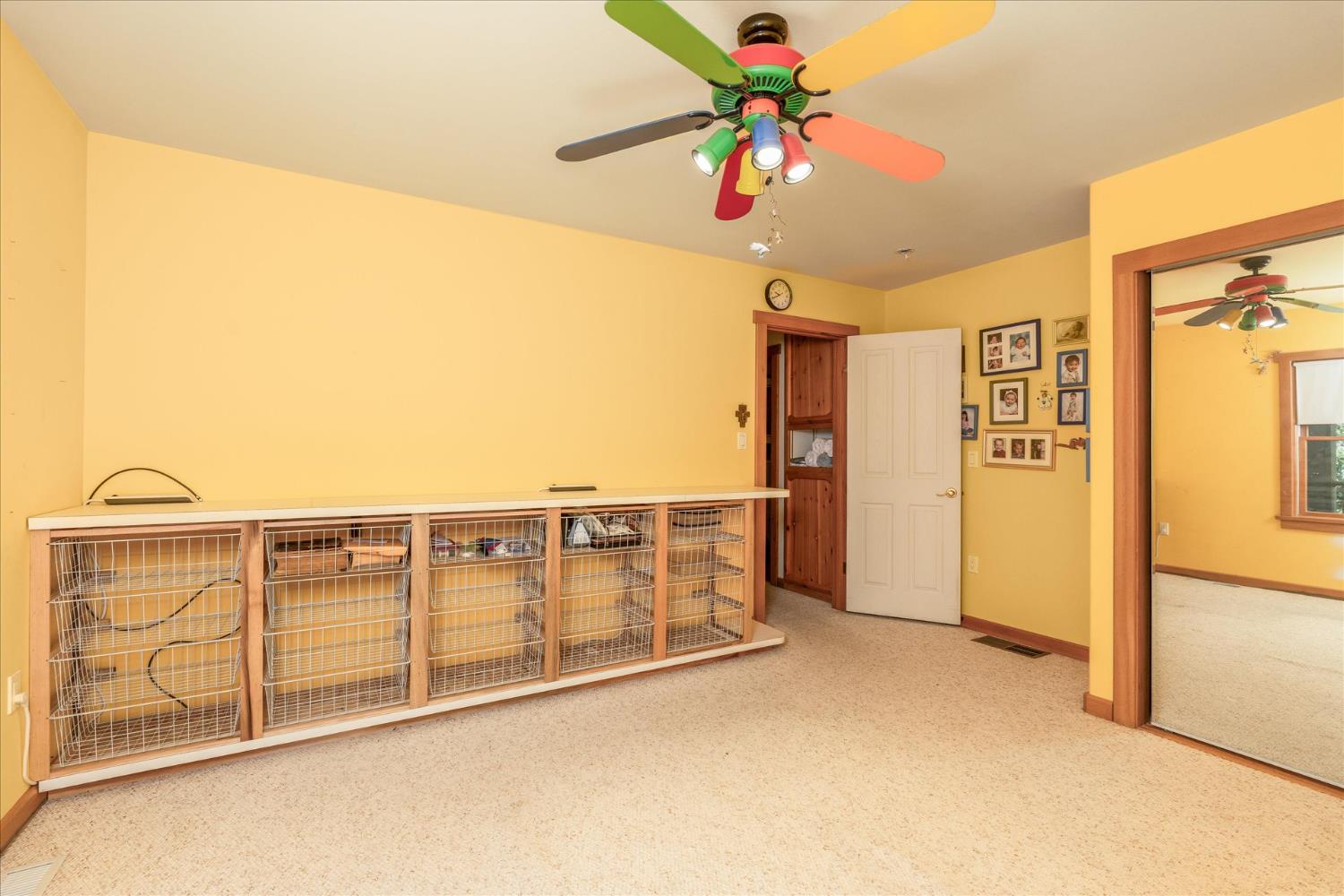 31493 Hazelwood