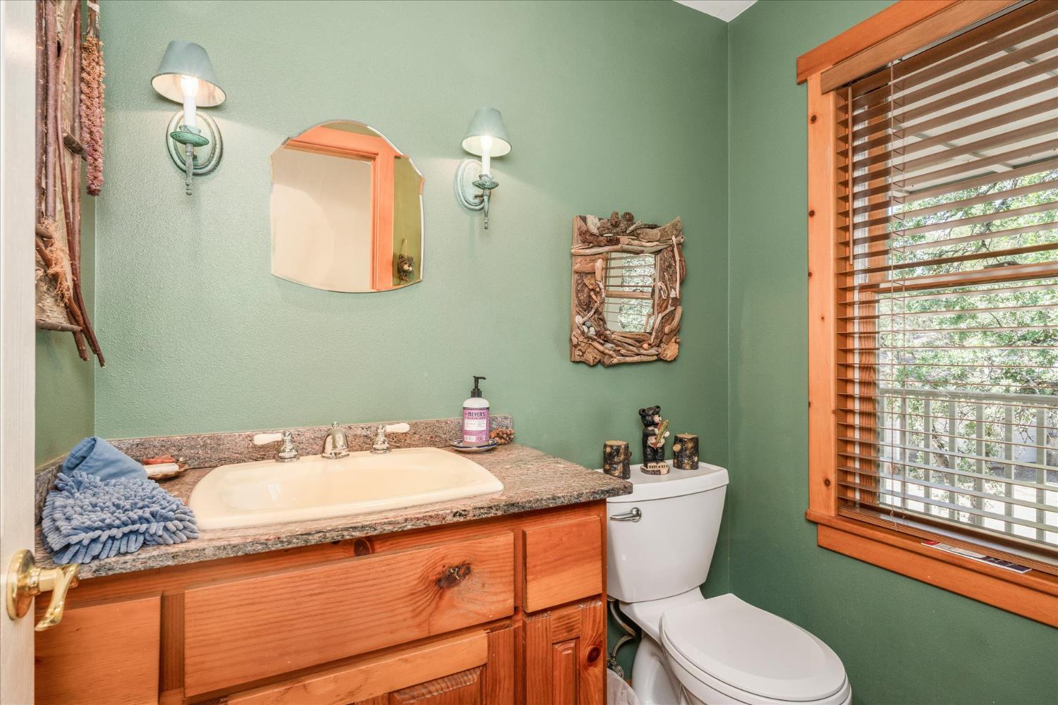 31493 Hazelwood