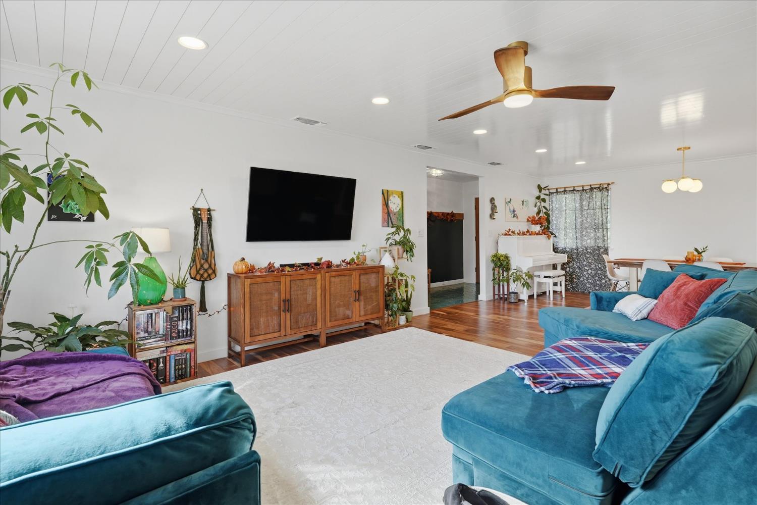 32169 Maranatha Drive