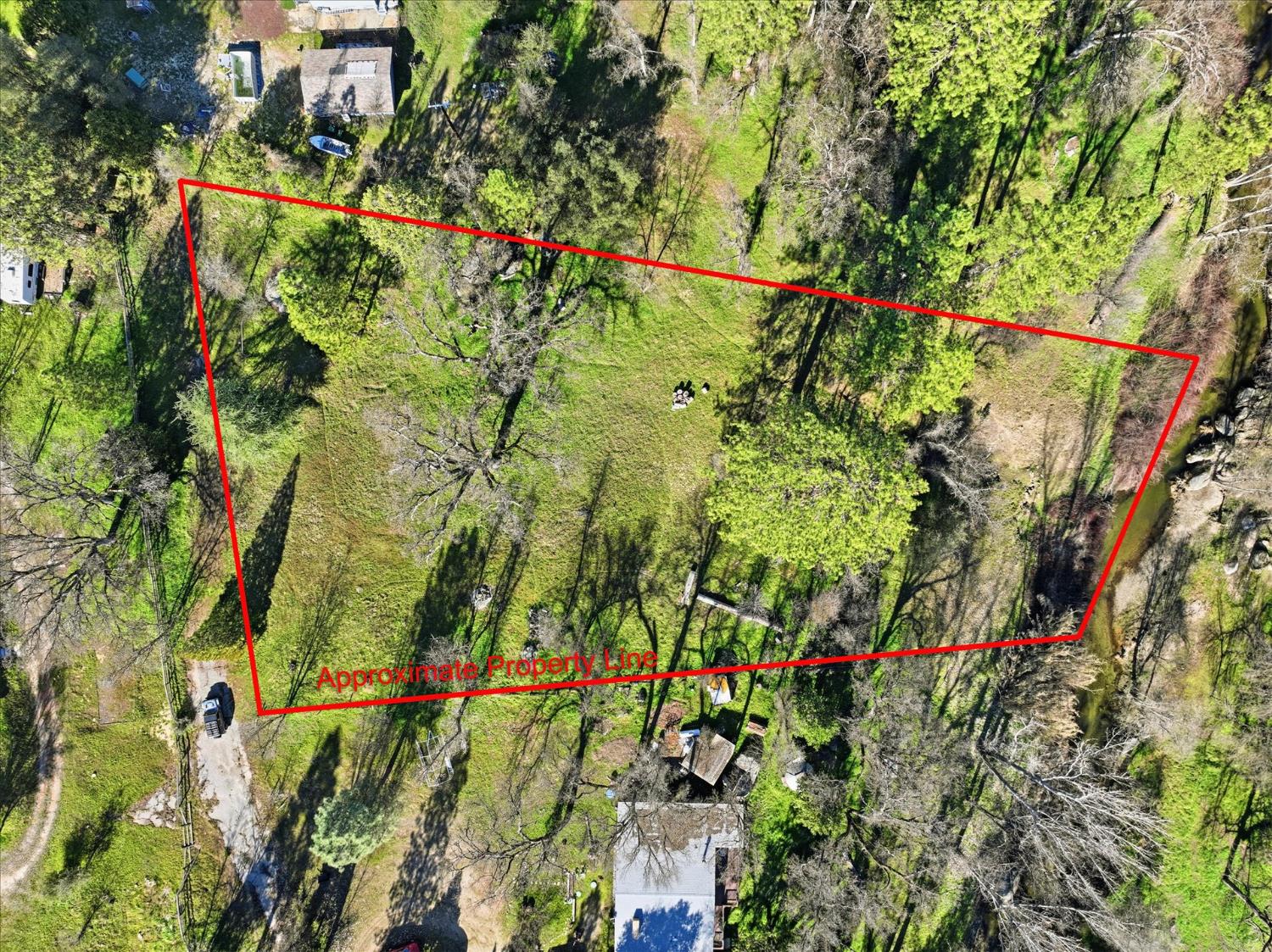 40833 Winding Way