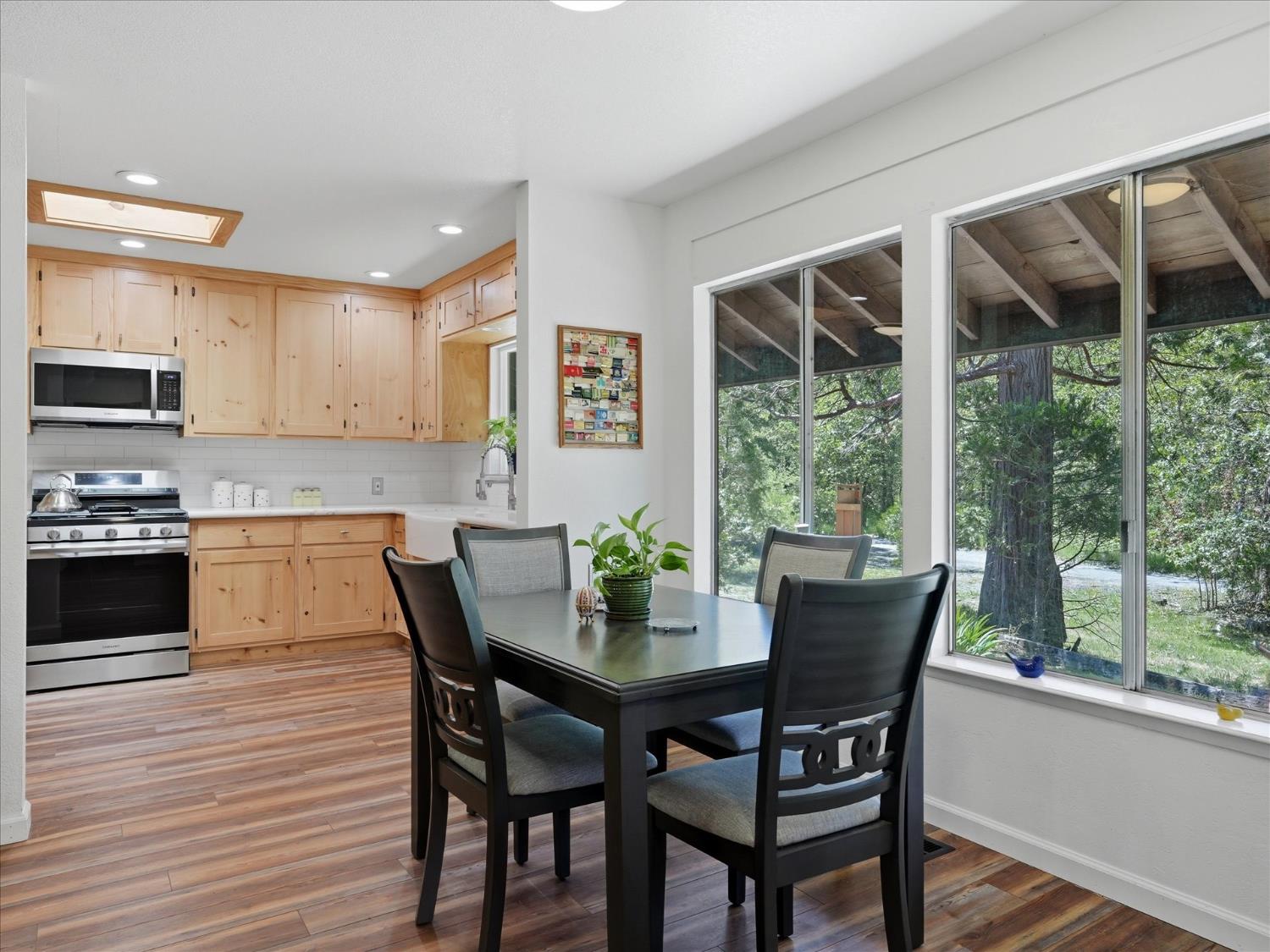59967 Cascadel Road
