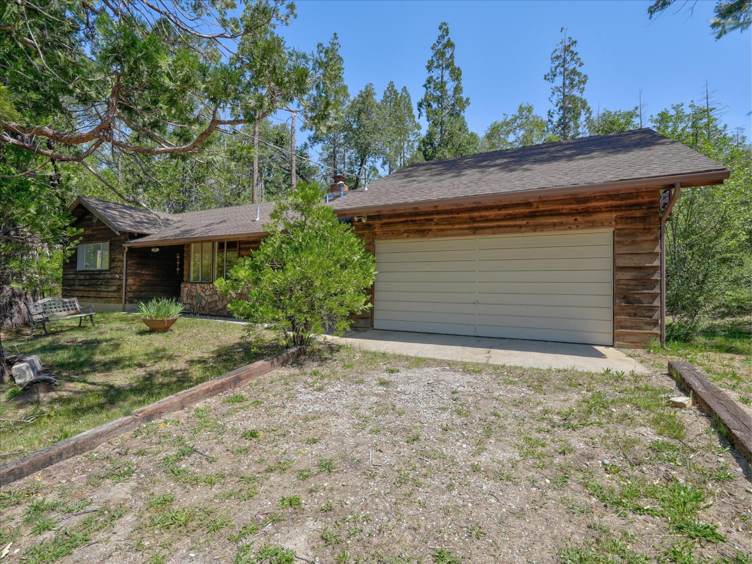 59967 Cascadel Road