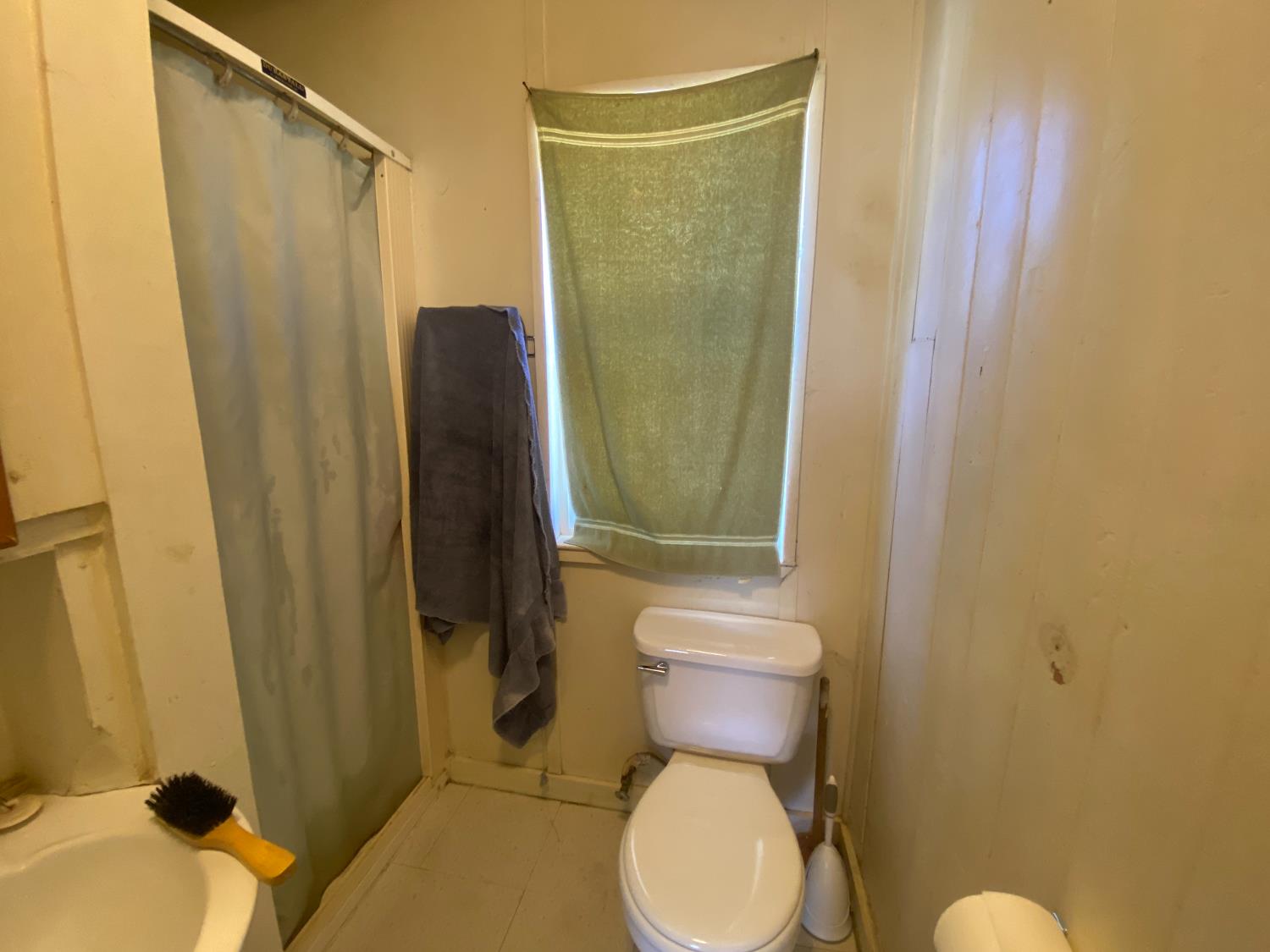 33081 Road 222