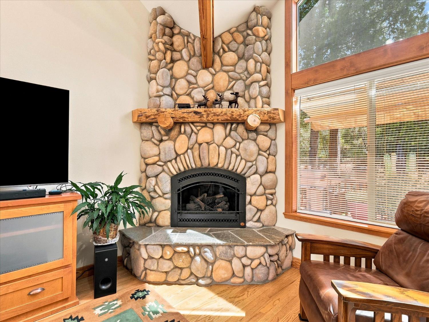 39771 Cedar Vista Circle S