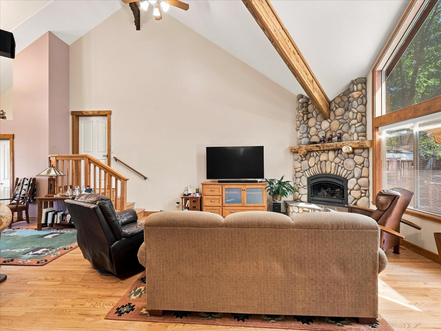 39771 Cedar Vista Circle S
