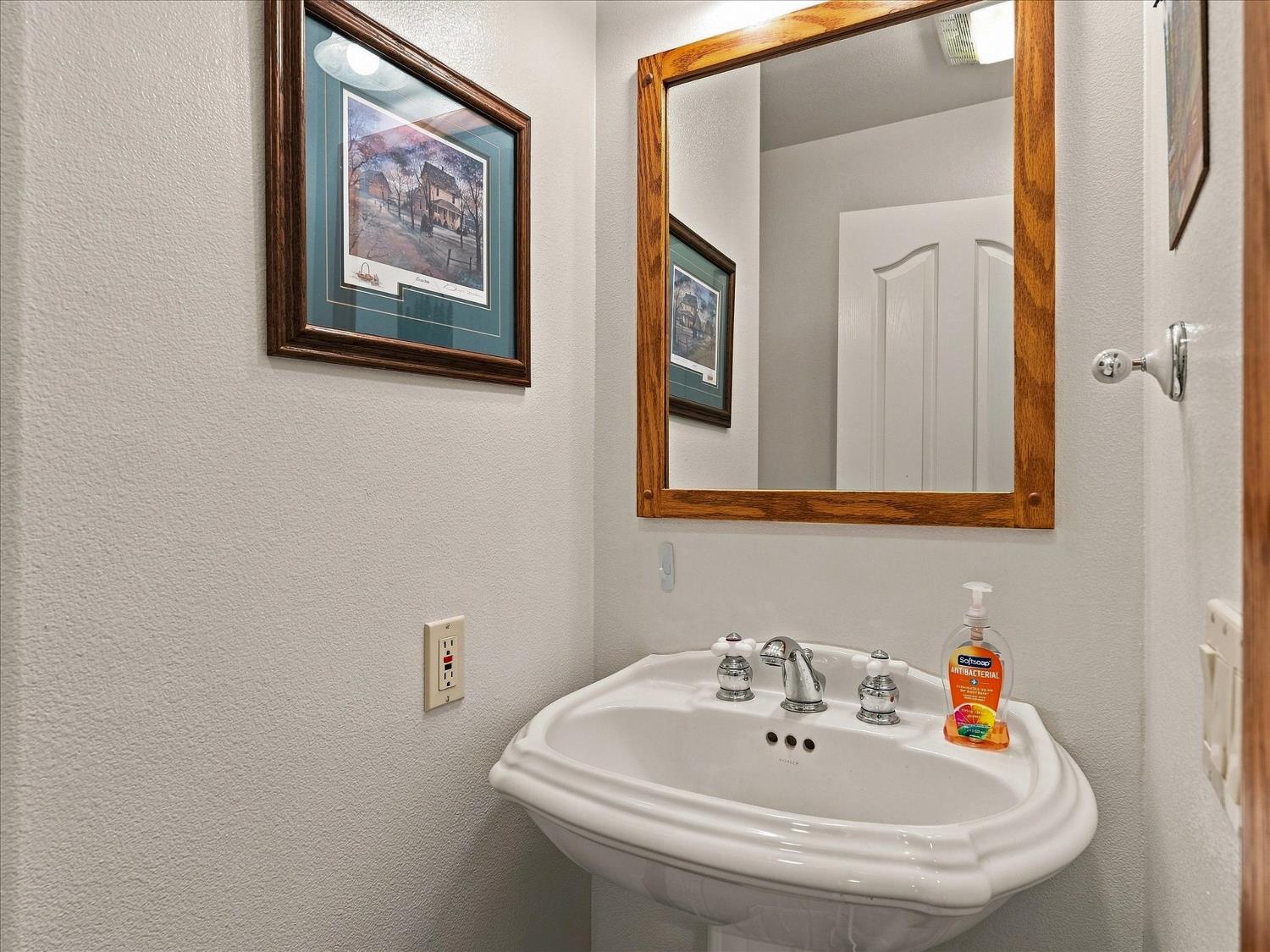 39771 Cedar Vista Circle S