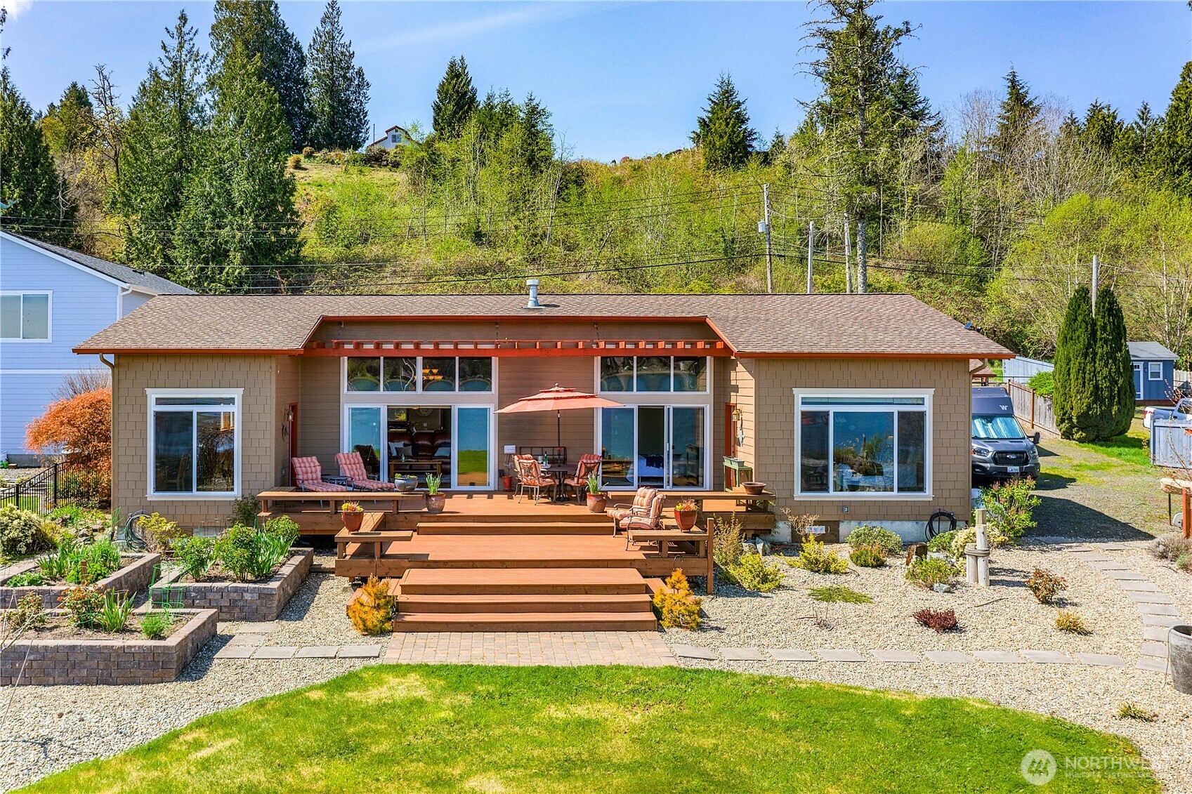 7530 E Grapeview Loop Road