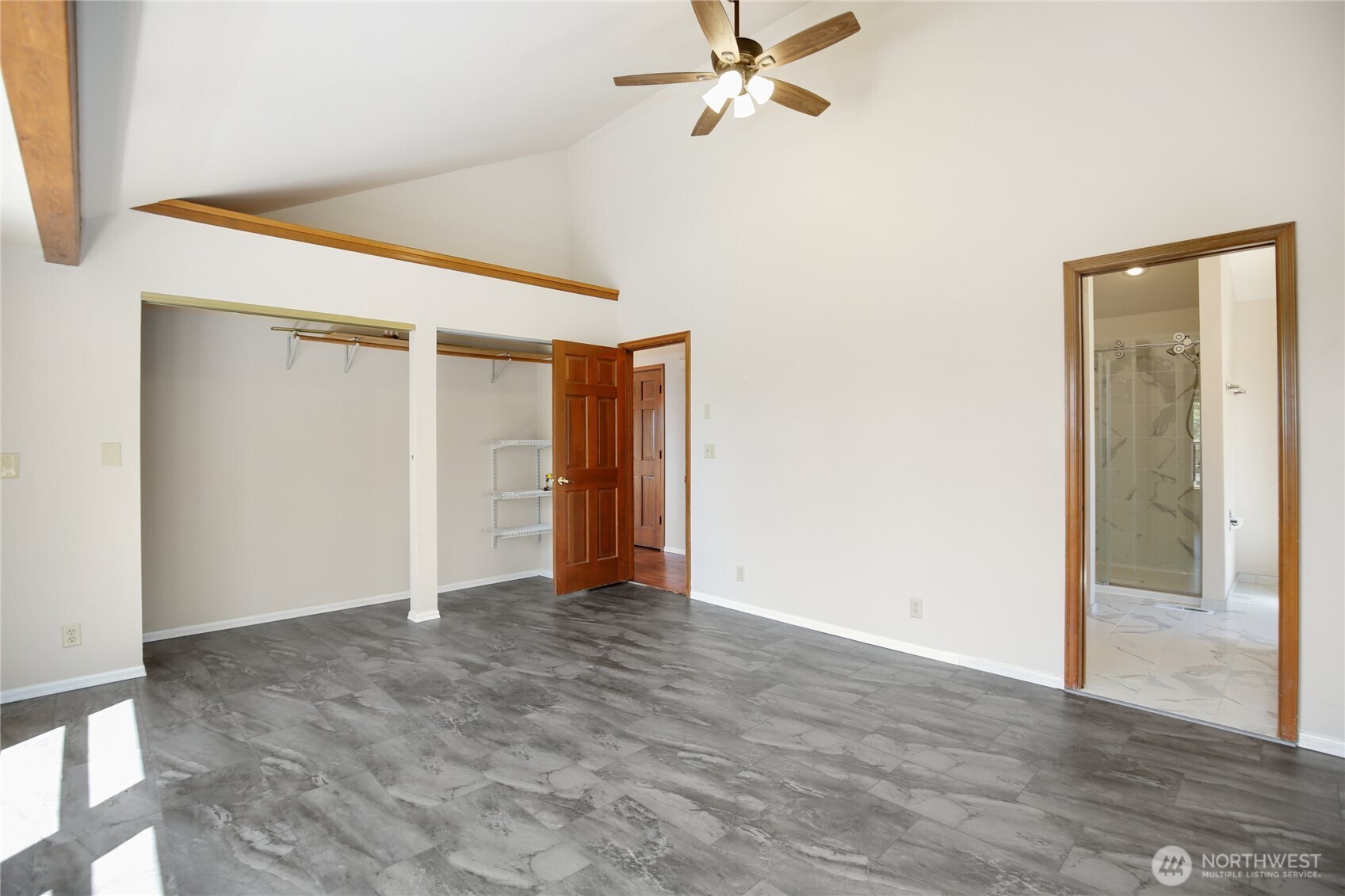 3525 Harbel Drive NE