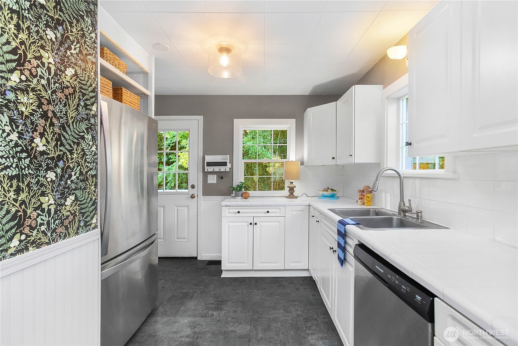 9809 Shepler Road NE