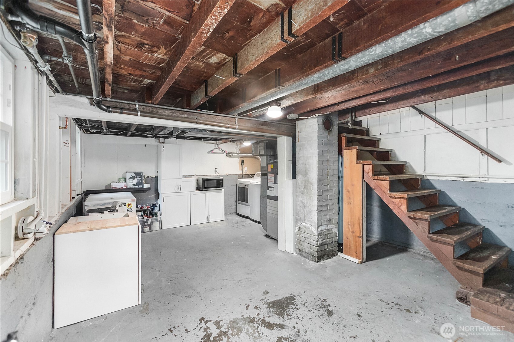 9809 Shepler Road NE