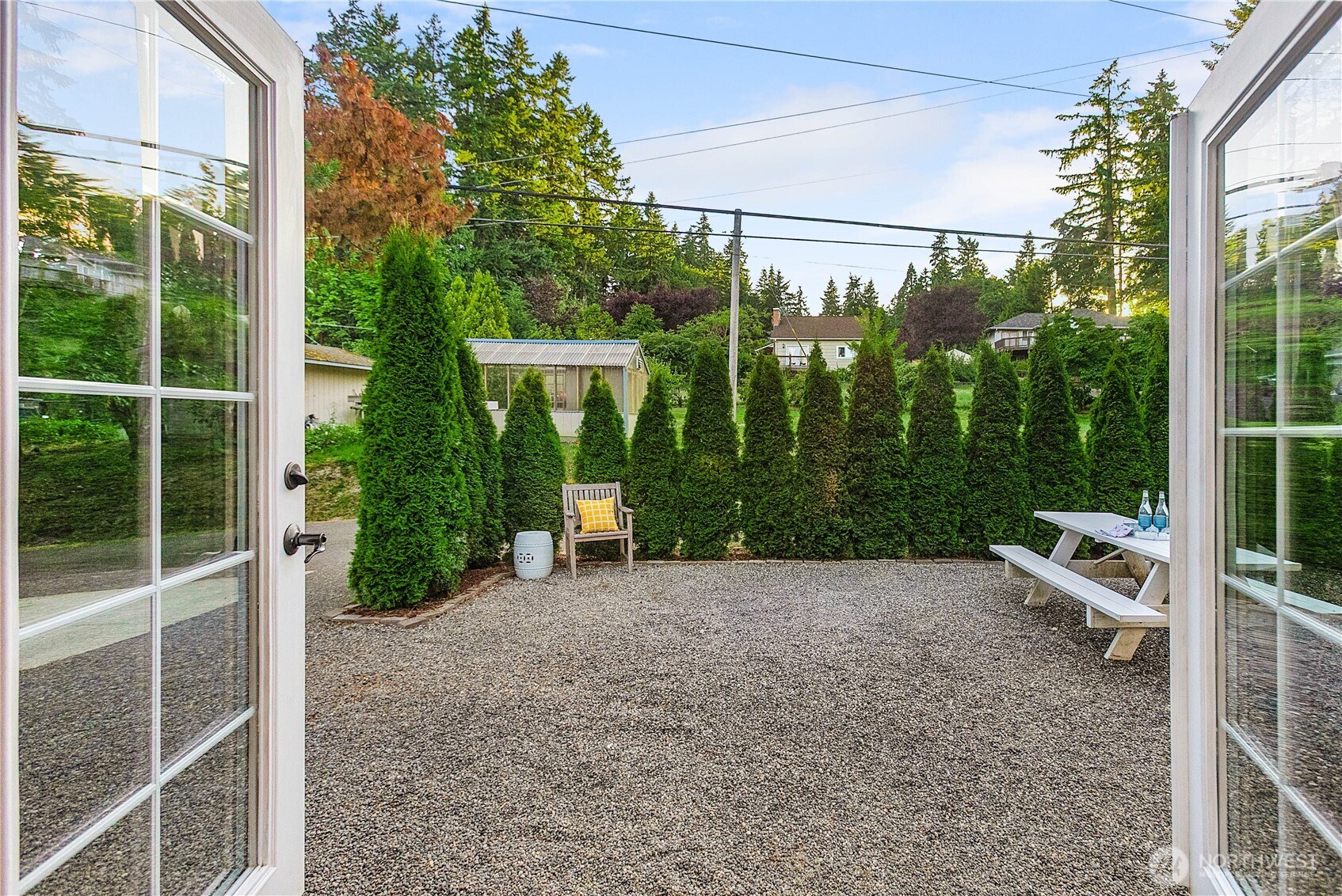 9809 Shepler Road NE