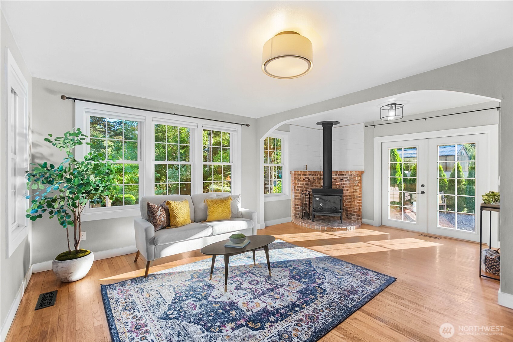 9809 Shepler Road NE