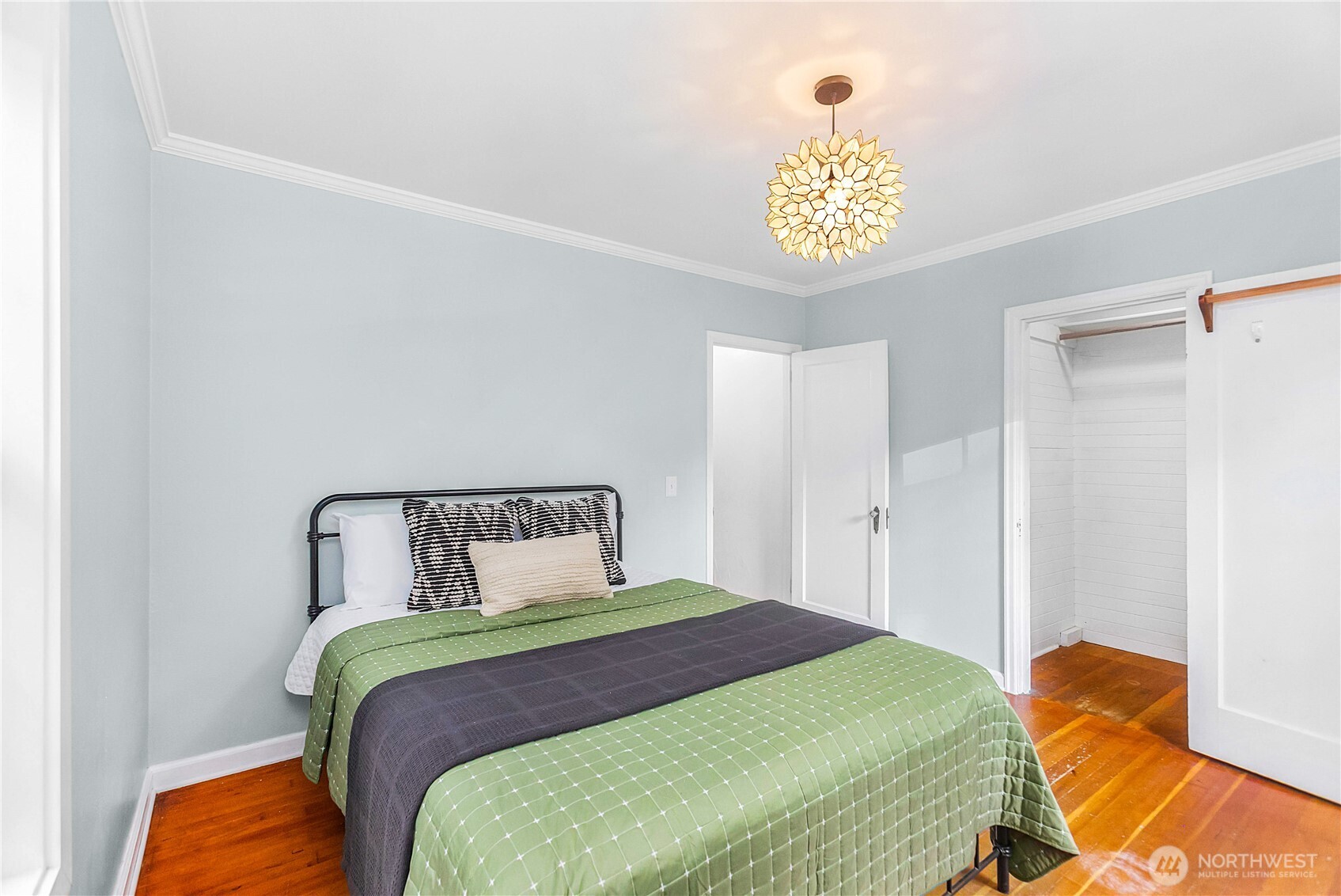 9809 Shepler Road NE