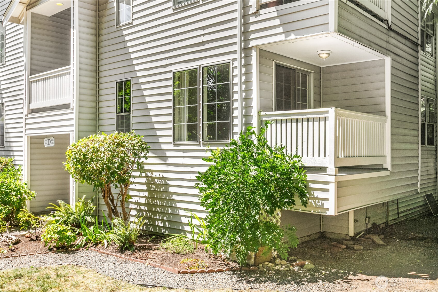 7603 Concord Lane NE Unit: D104