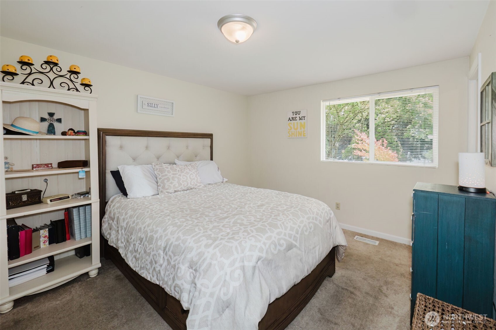 7029 Parkdale Drive NW