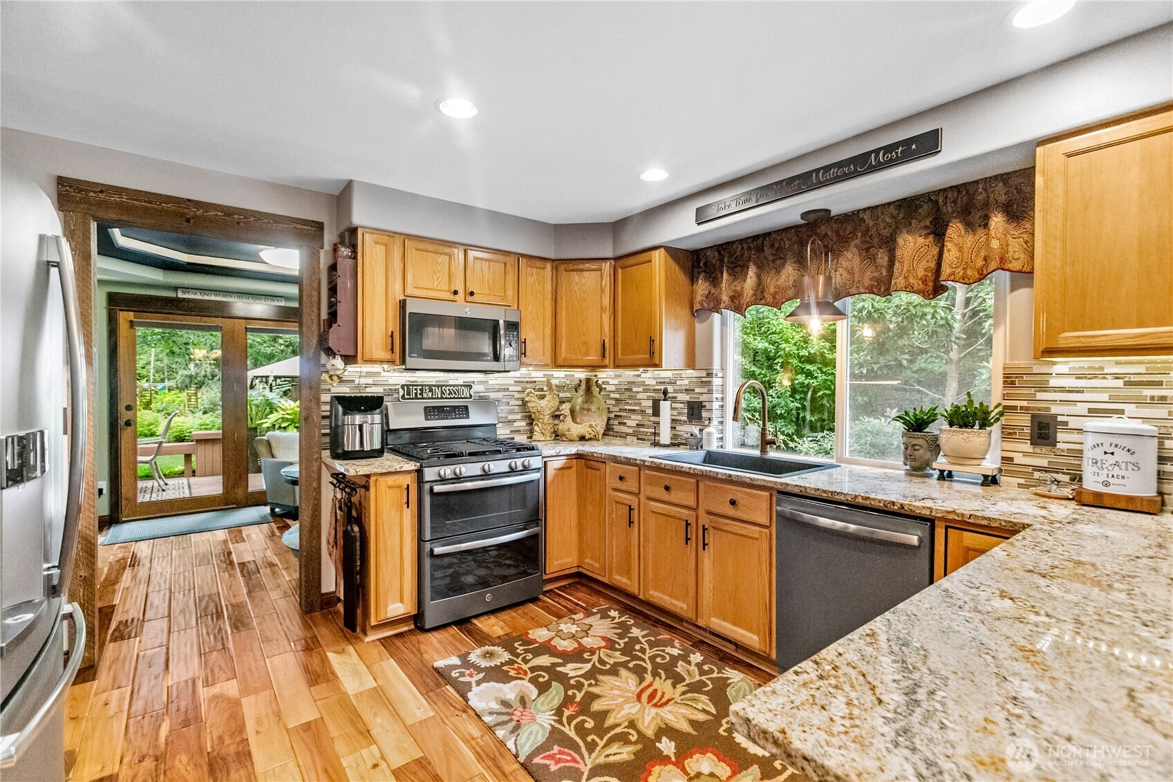 1863 Connery Lane E