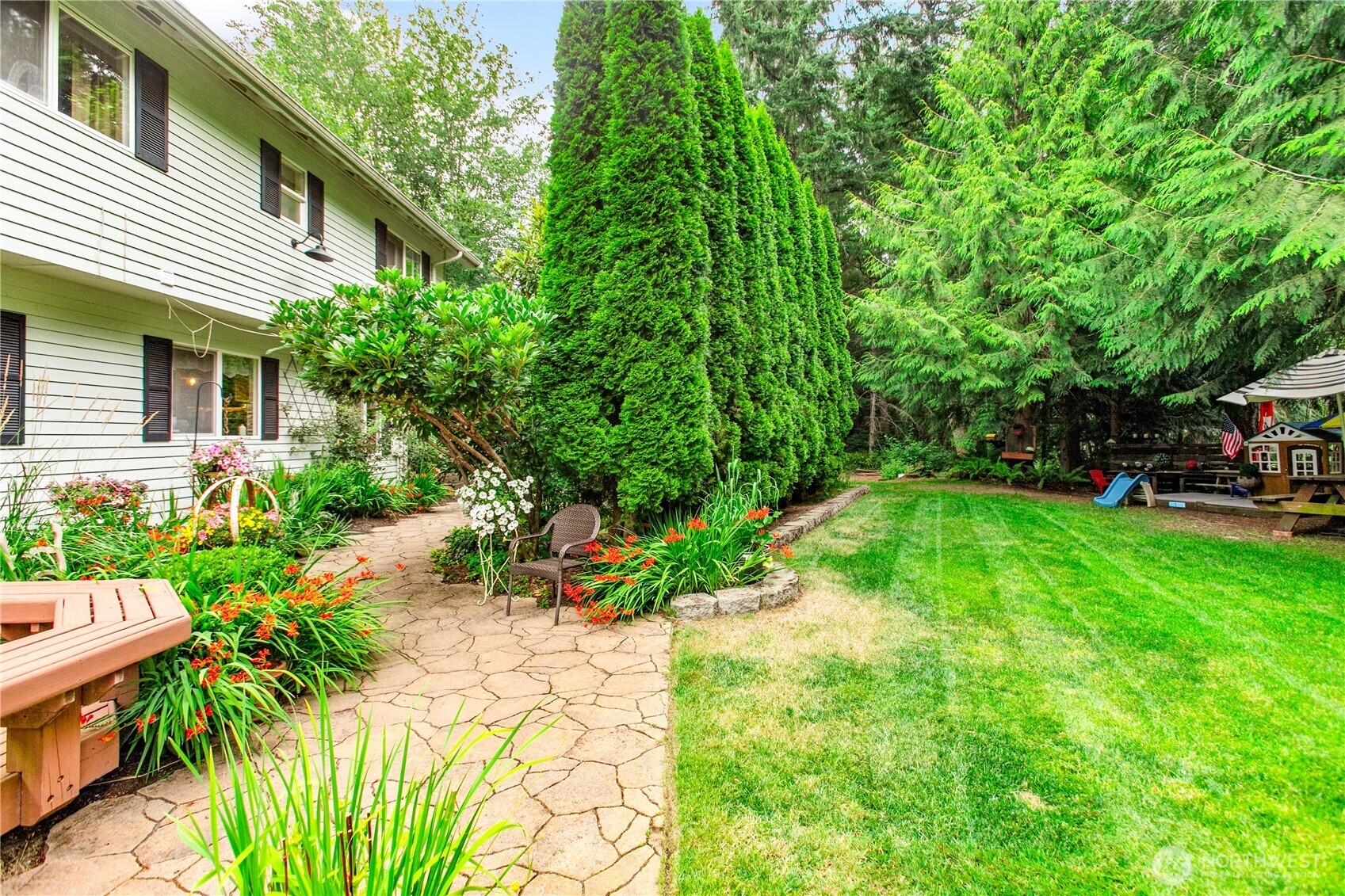 1863 Connery Lane E