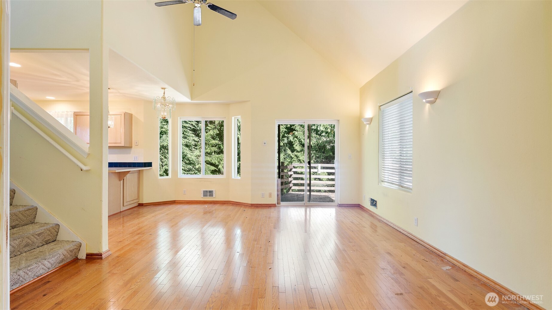 7901 NE Beachwood Avenue