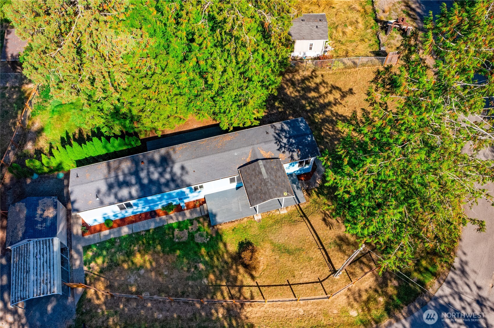 81 E Cedar Grove Lane