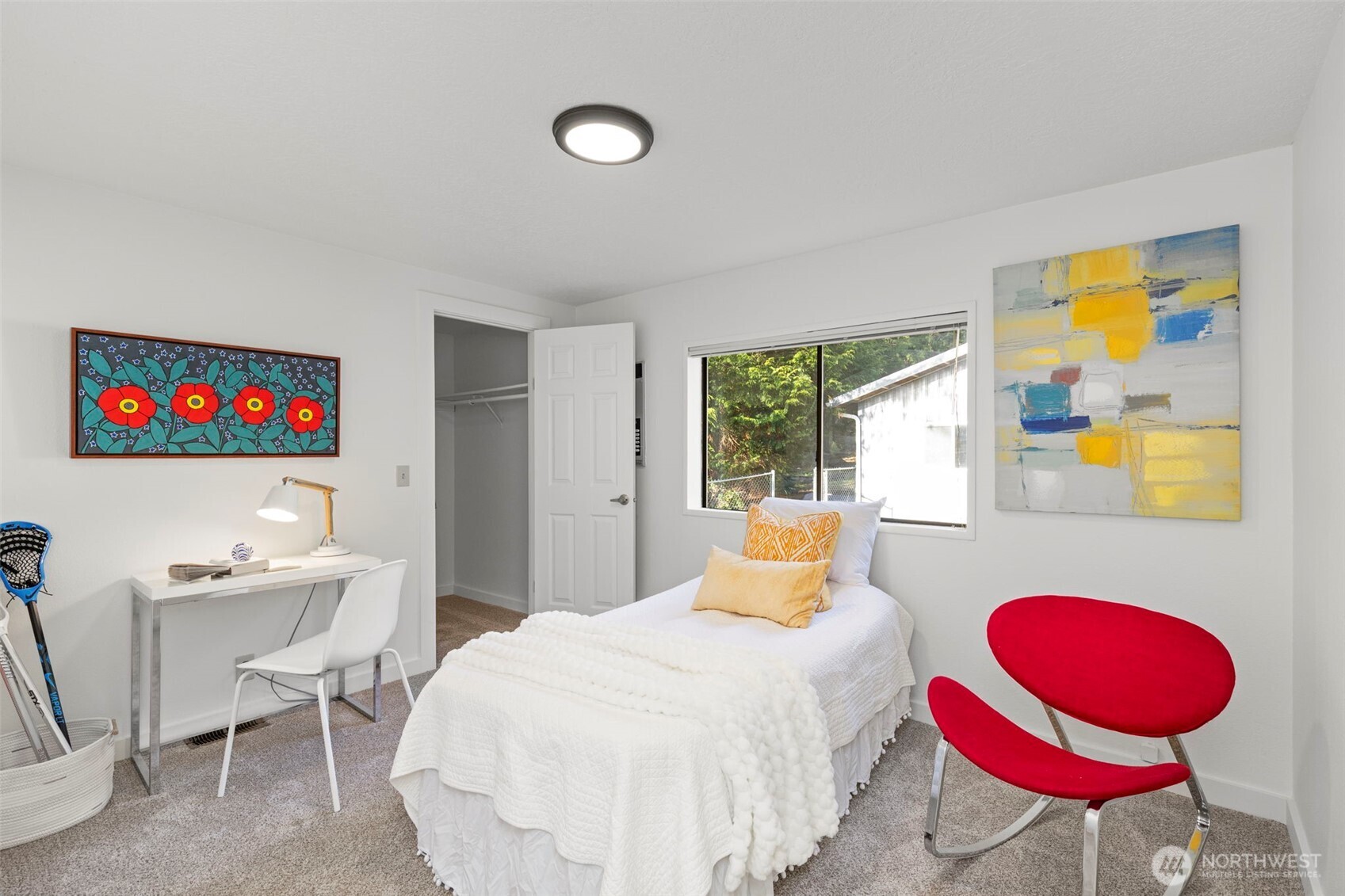 12782 NE Eckern Place