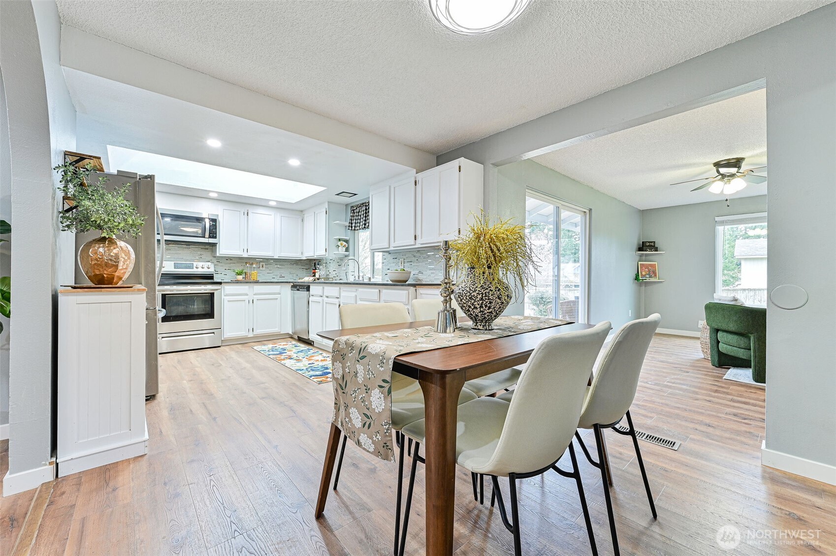 2313 Ponderosa Drive SE