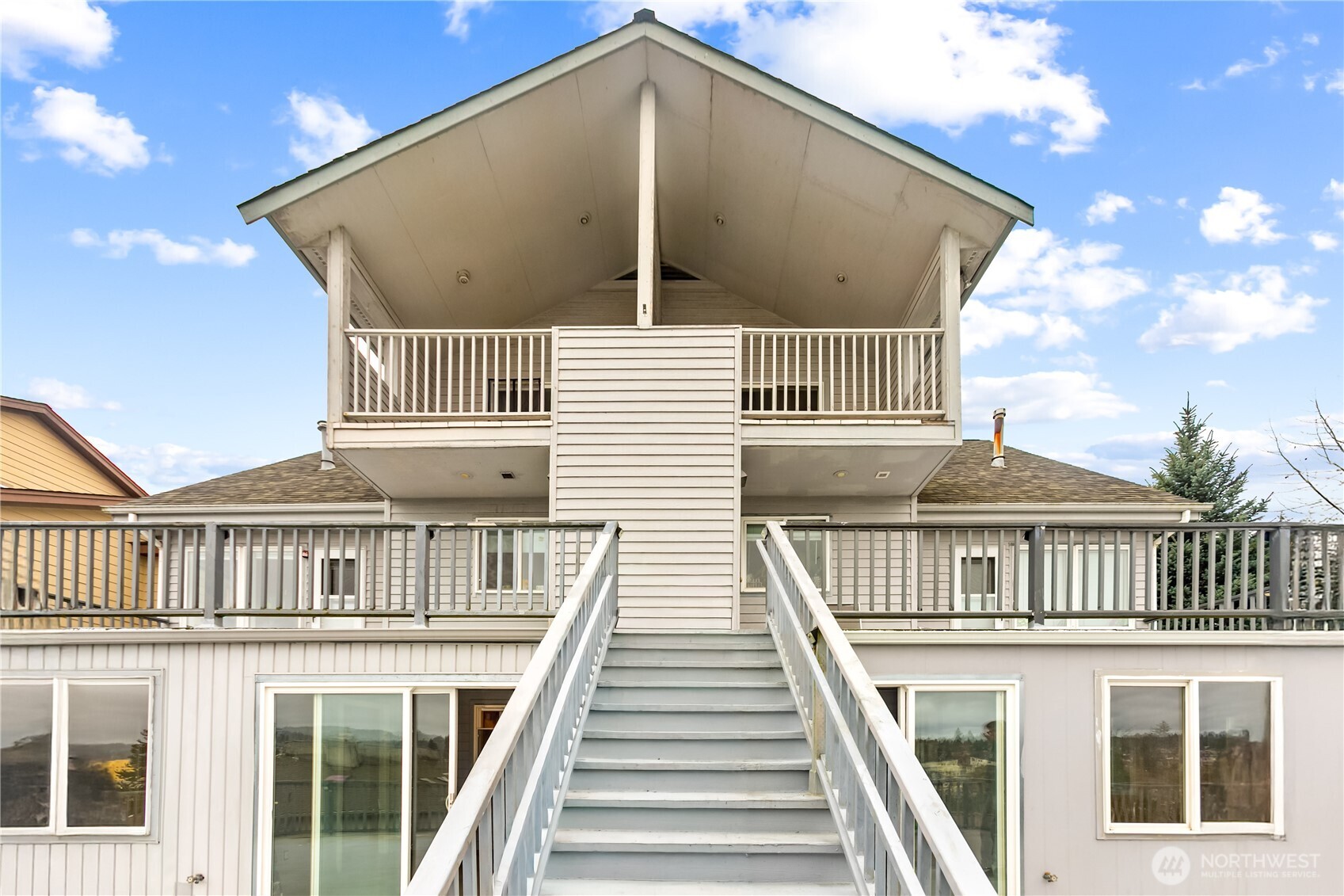 112 & 114 S Lafayette Avenue