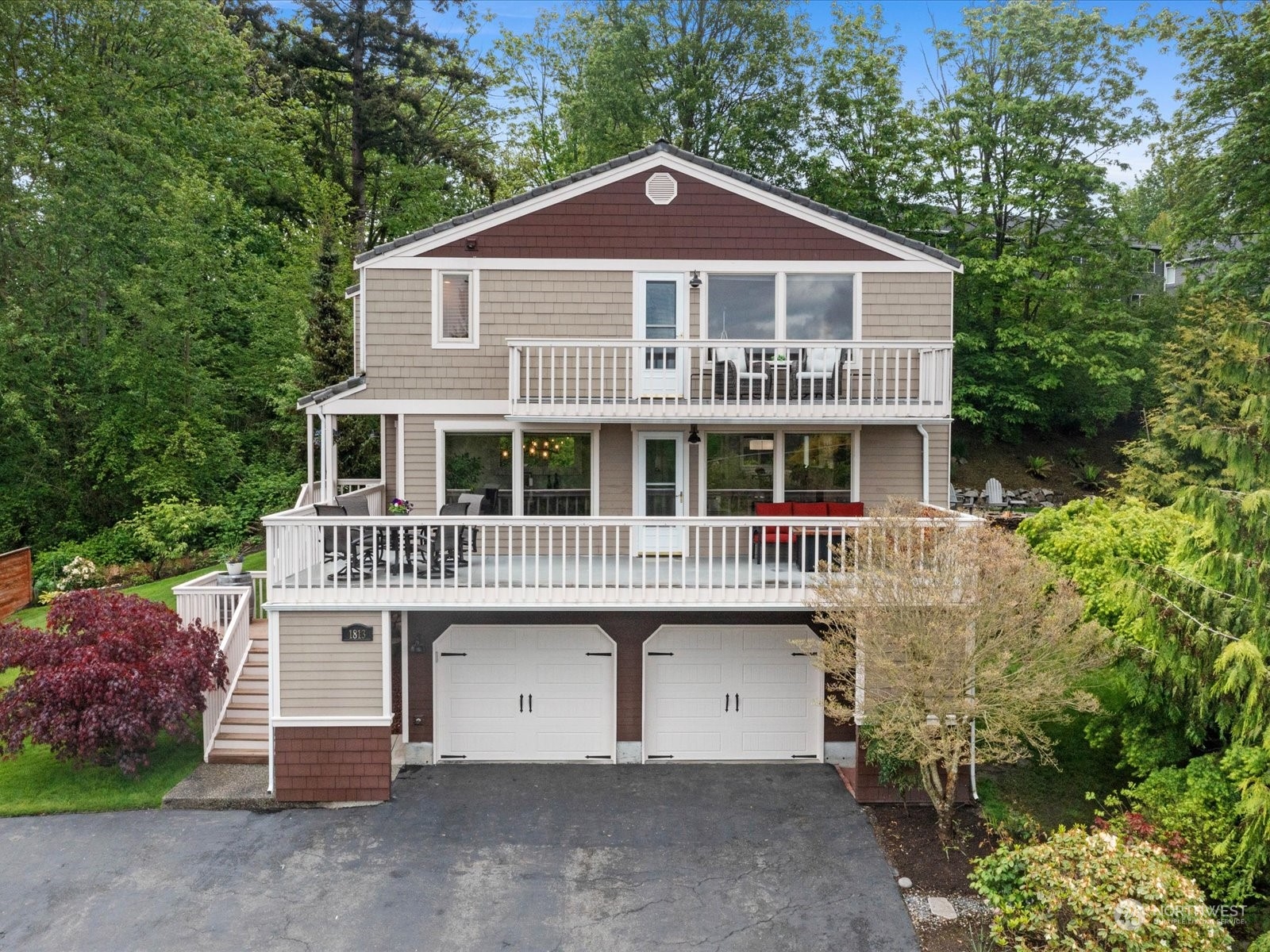1813 19th Drive