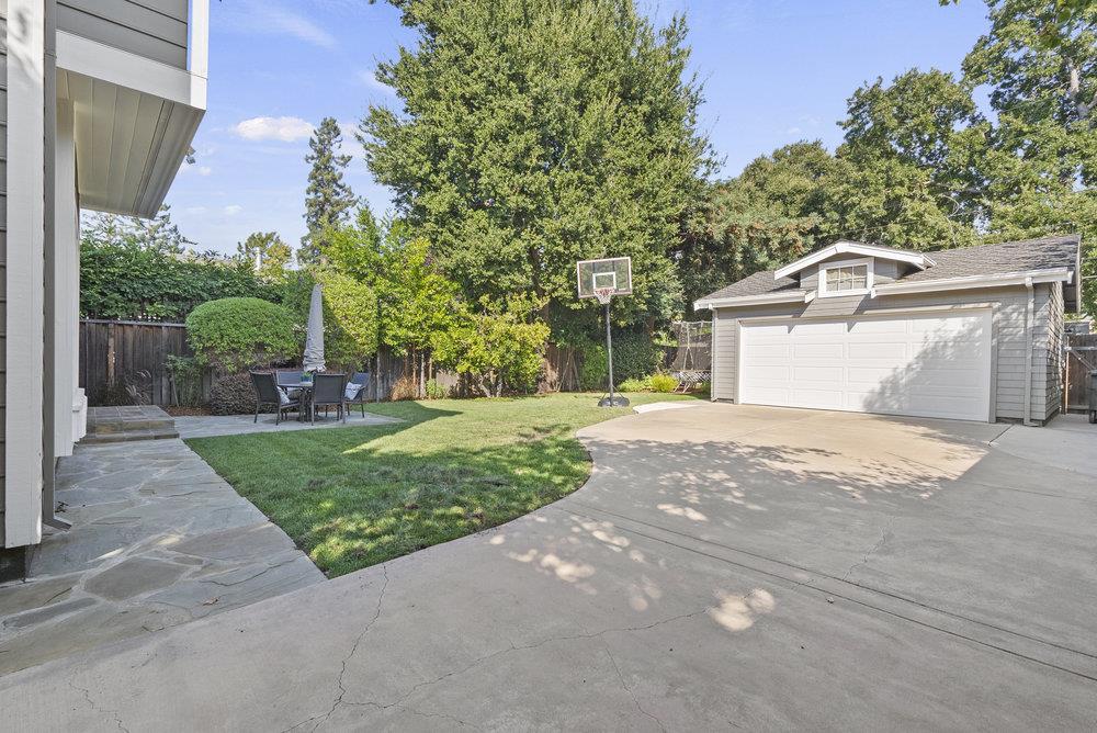508 Laurel AVE