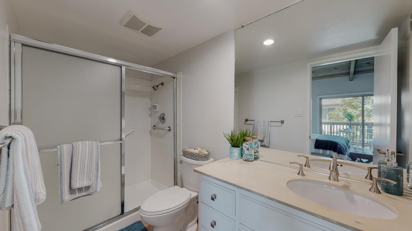 22 Tollridge CT