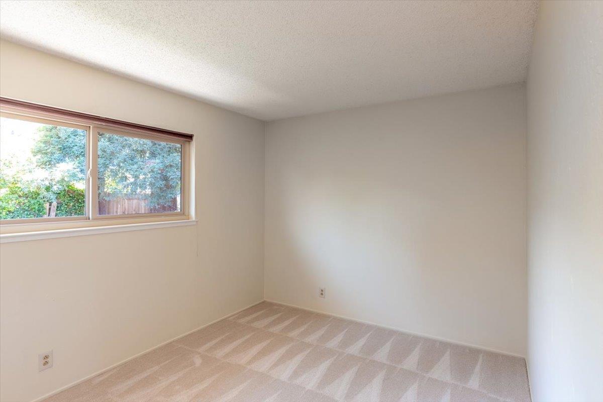 1550 Montalban DR