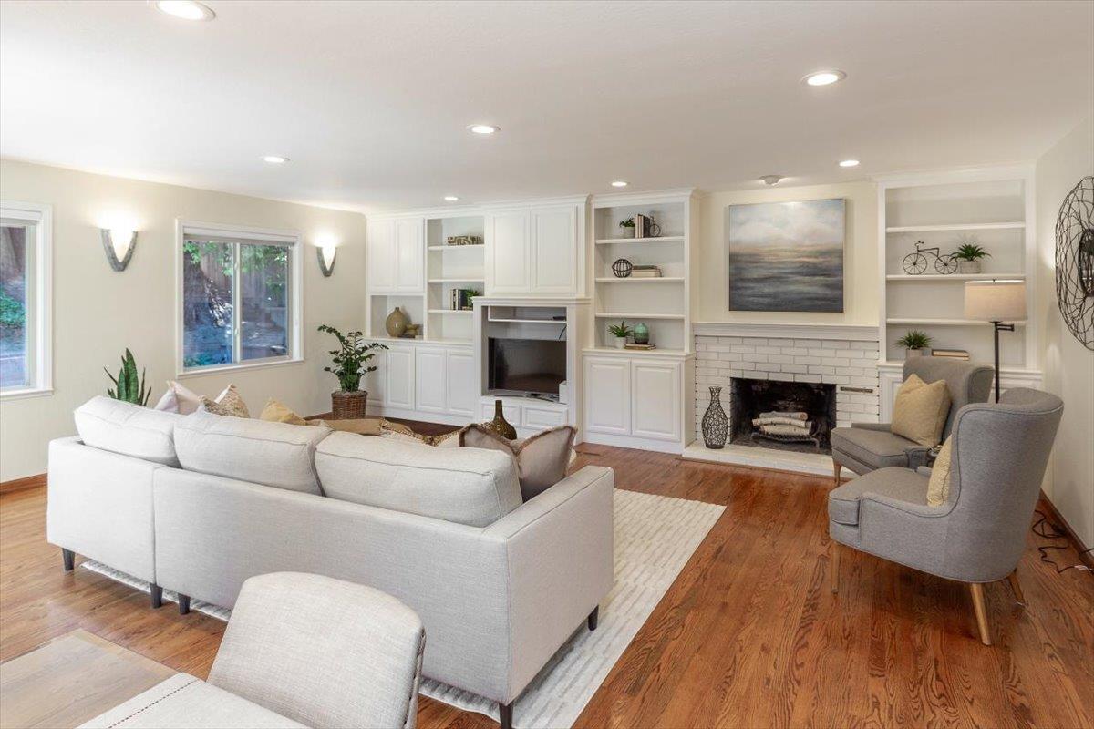 1550 Montalban DR