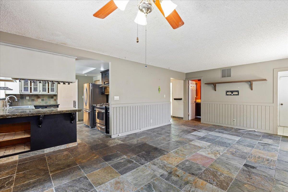 2652 Orinda DR
