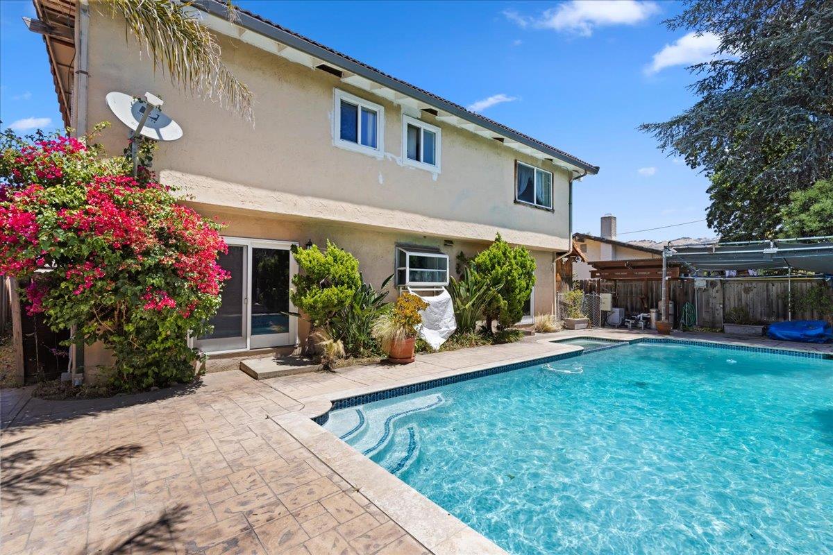 2652 Orinda DR